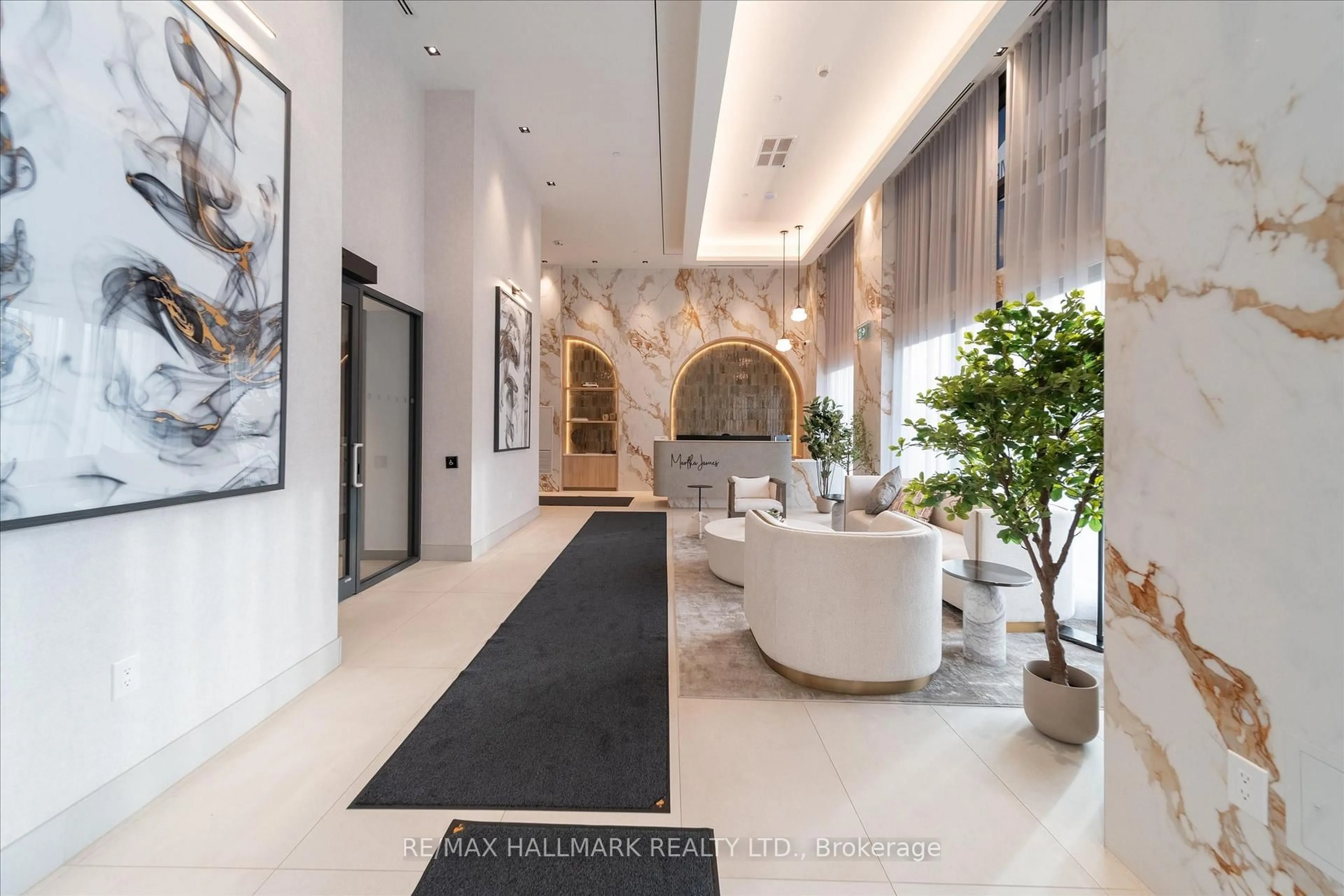 Lobby for 2088 James St #302, Burlington Ontario L7R 0H2