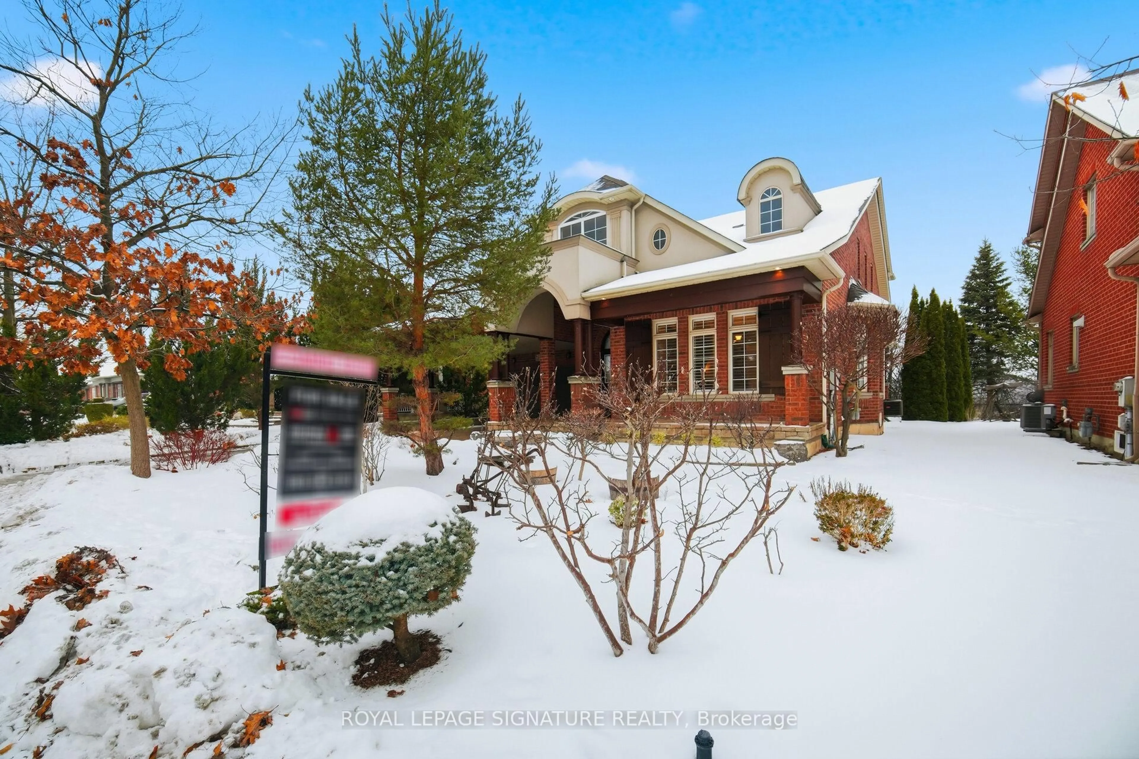 Home with brick exterior material, street for 1592 Hallstone Rd, Brampton Ontario L6Y 5K8