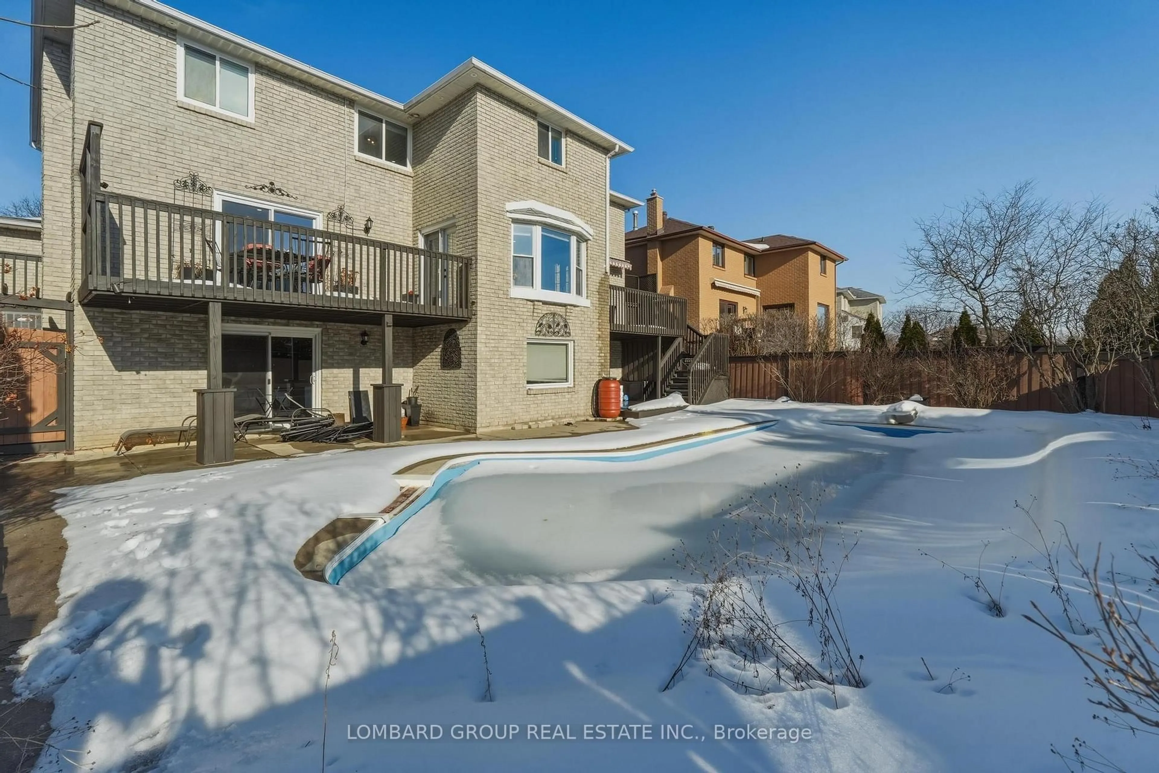 Pool for 10 Whitmore Crt, Brampton Ontario L6Z 2A5