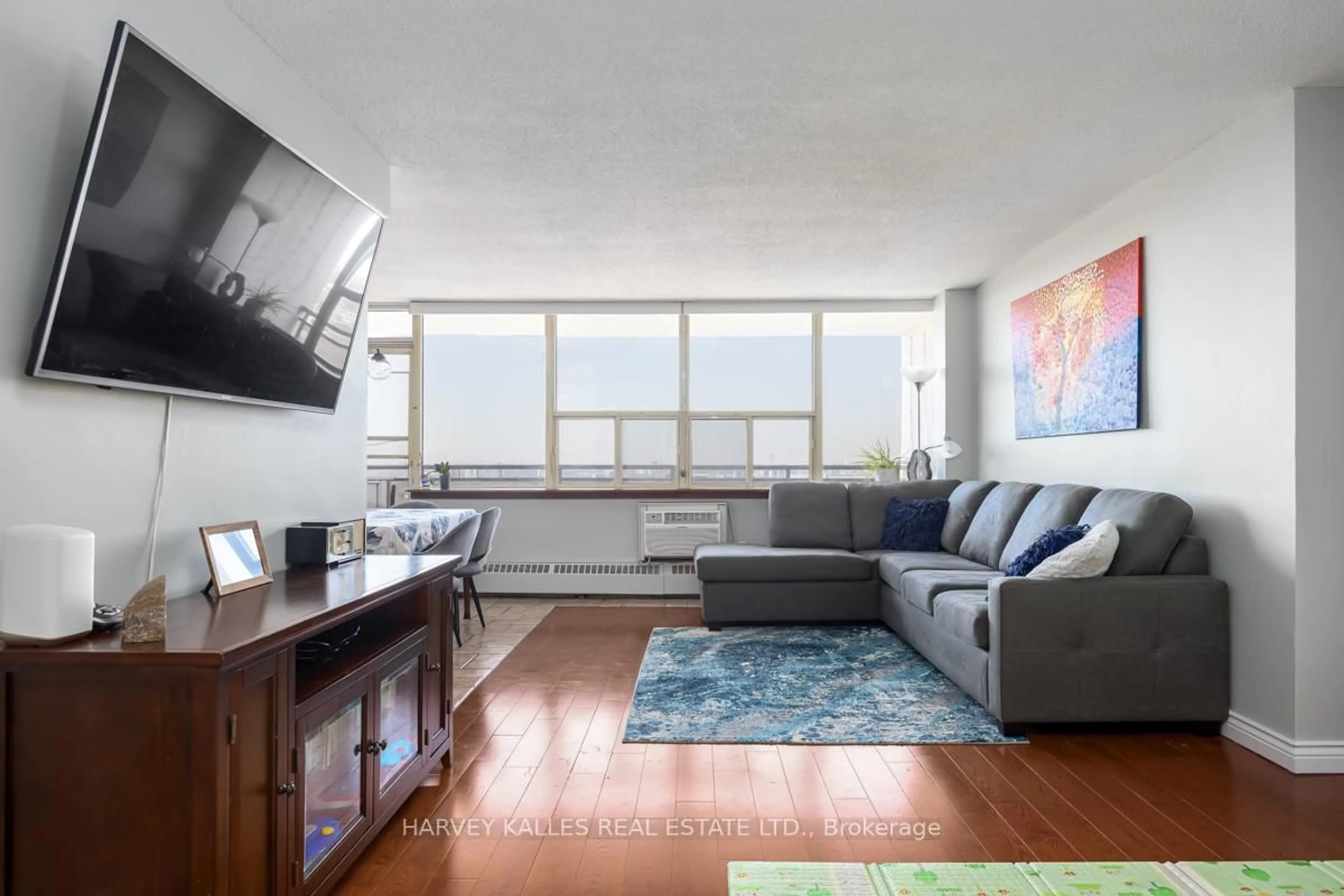 Living room with furniture, unknown for 155 Marlee Ave #2002, Toronto Ontario M6B 4B5