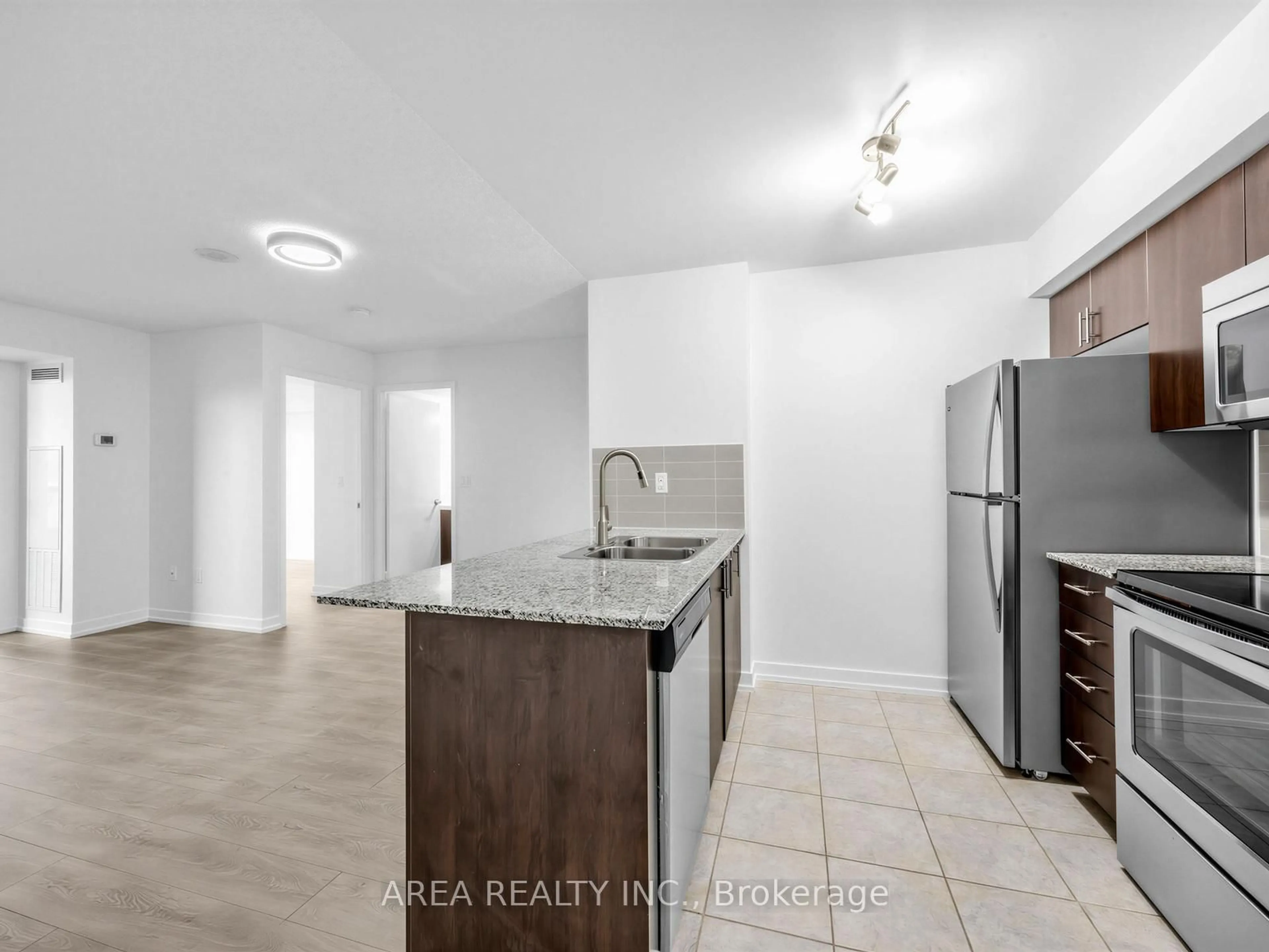 Unknown for 1410 Dupont St #1410, Toronto Ontario M6H 2B1