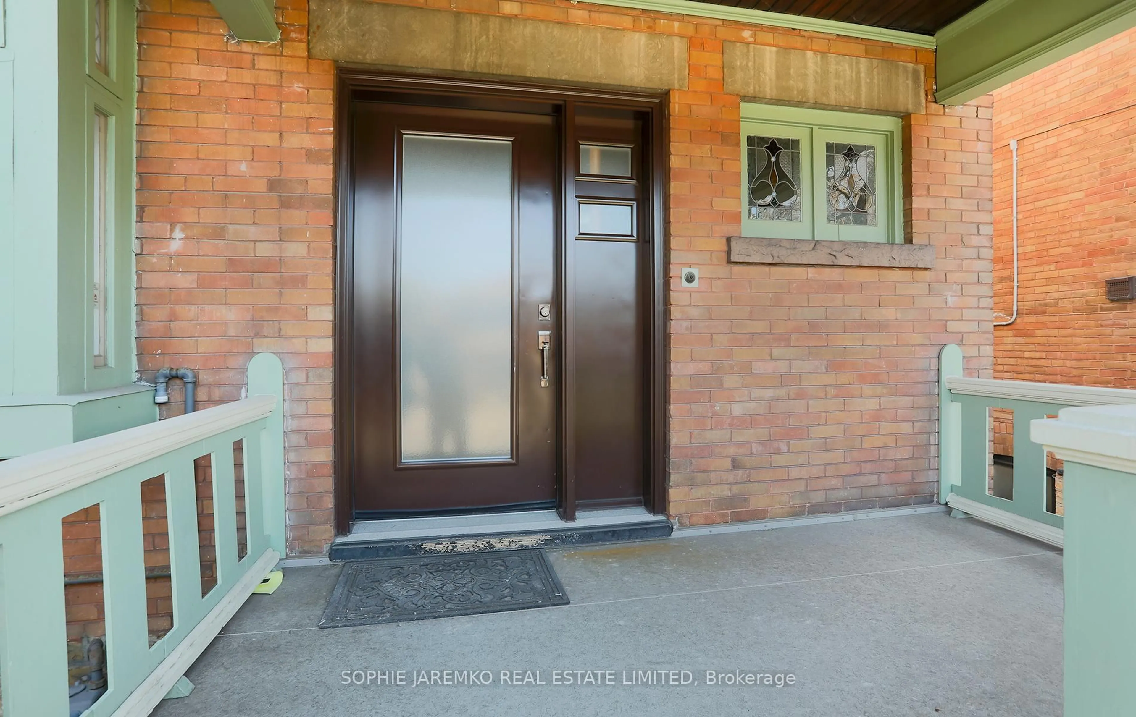 Indoor entryway for 87 Clendenan Ave, Toronto Ontario M6P 2W7