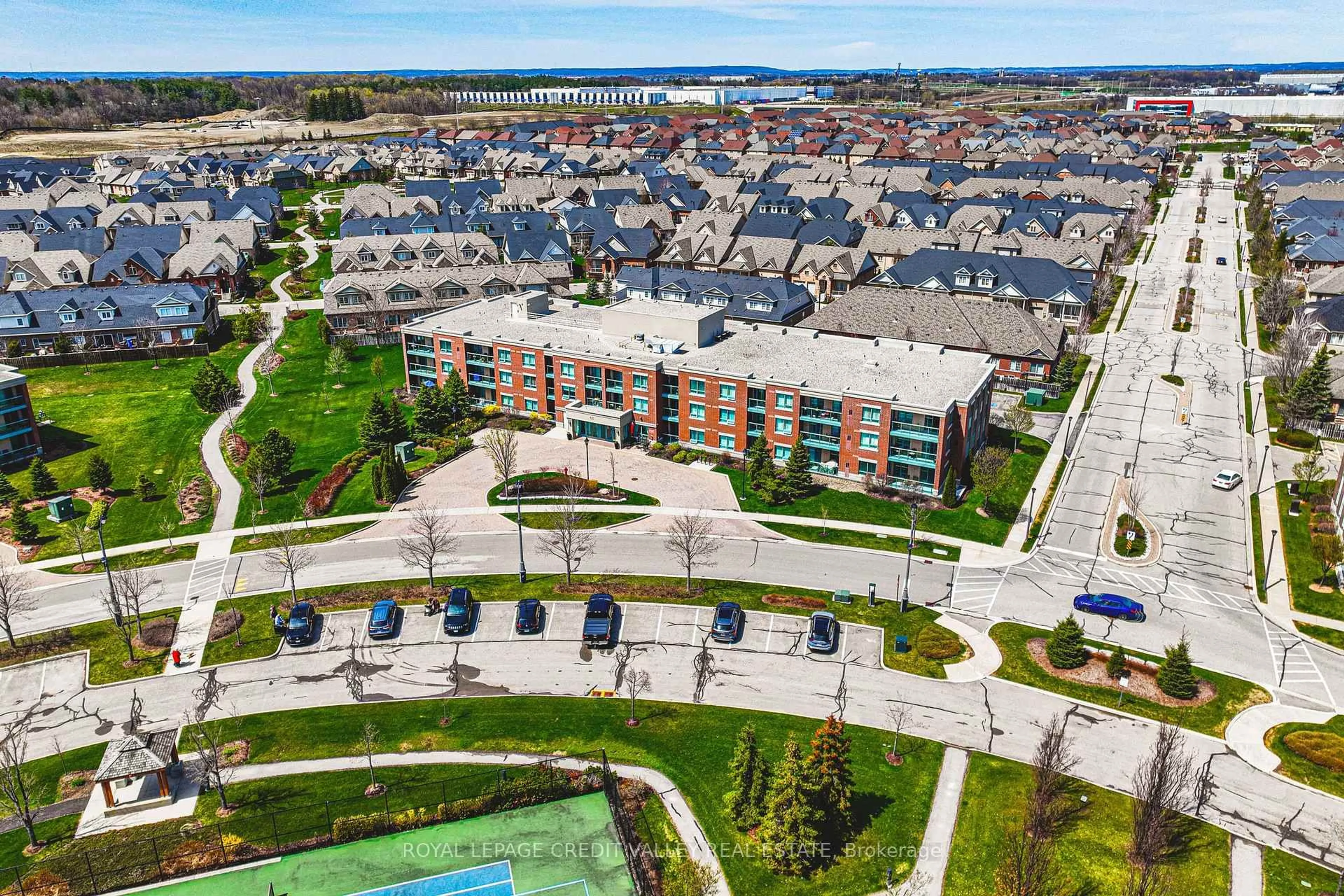 A pic from outside/outdoor area/front of a property/back of a property/a pic from drone, city buildings view from balcony for 60 Via Rosedale #316, Brampton Ontario L6P 3X6