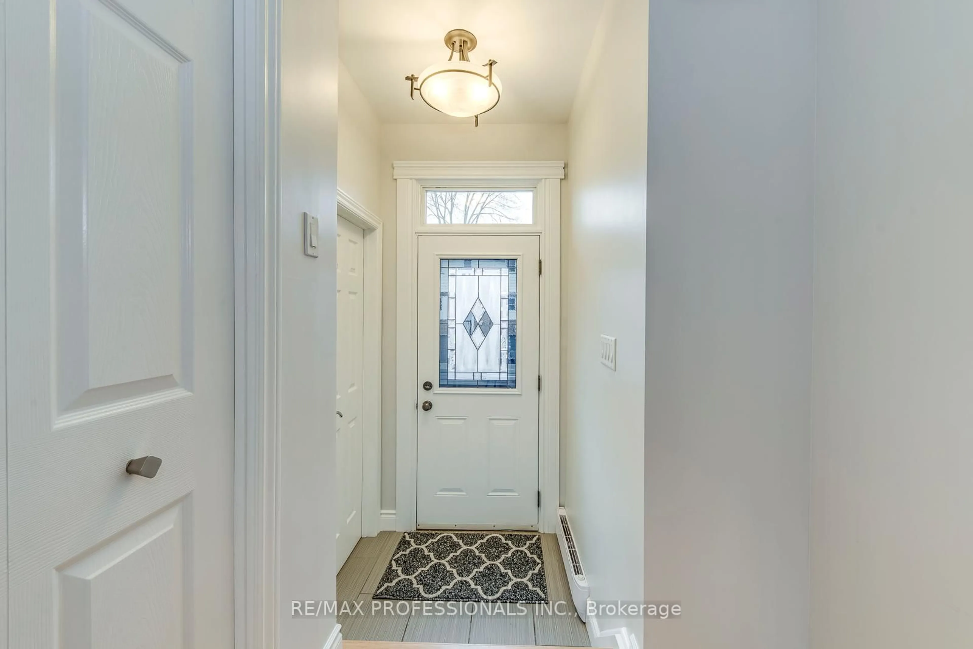Indoor entryway for 17 Centennial Park Rd #18, Toronto Ontario M9C 4W8