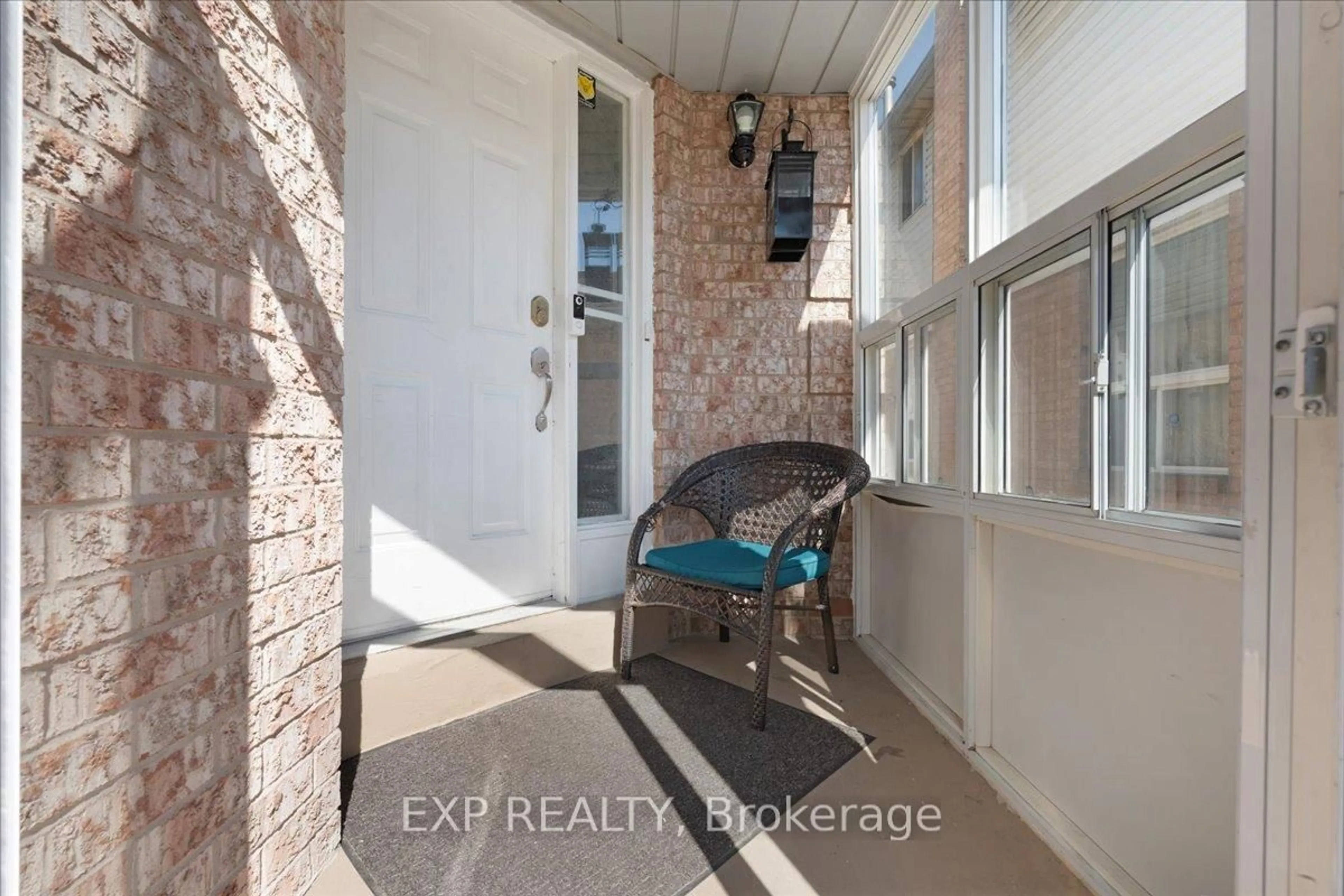 Indoor entryway for 35 Trammell Lane, Brampton Ontario L6Y 4J3