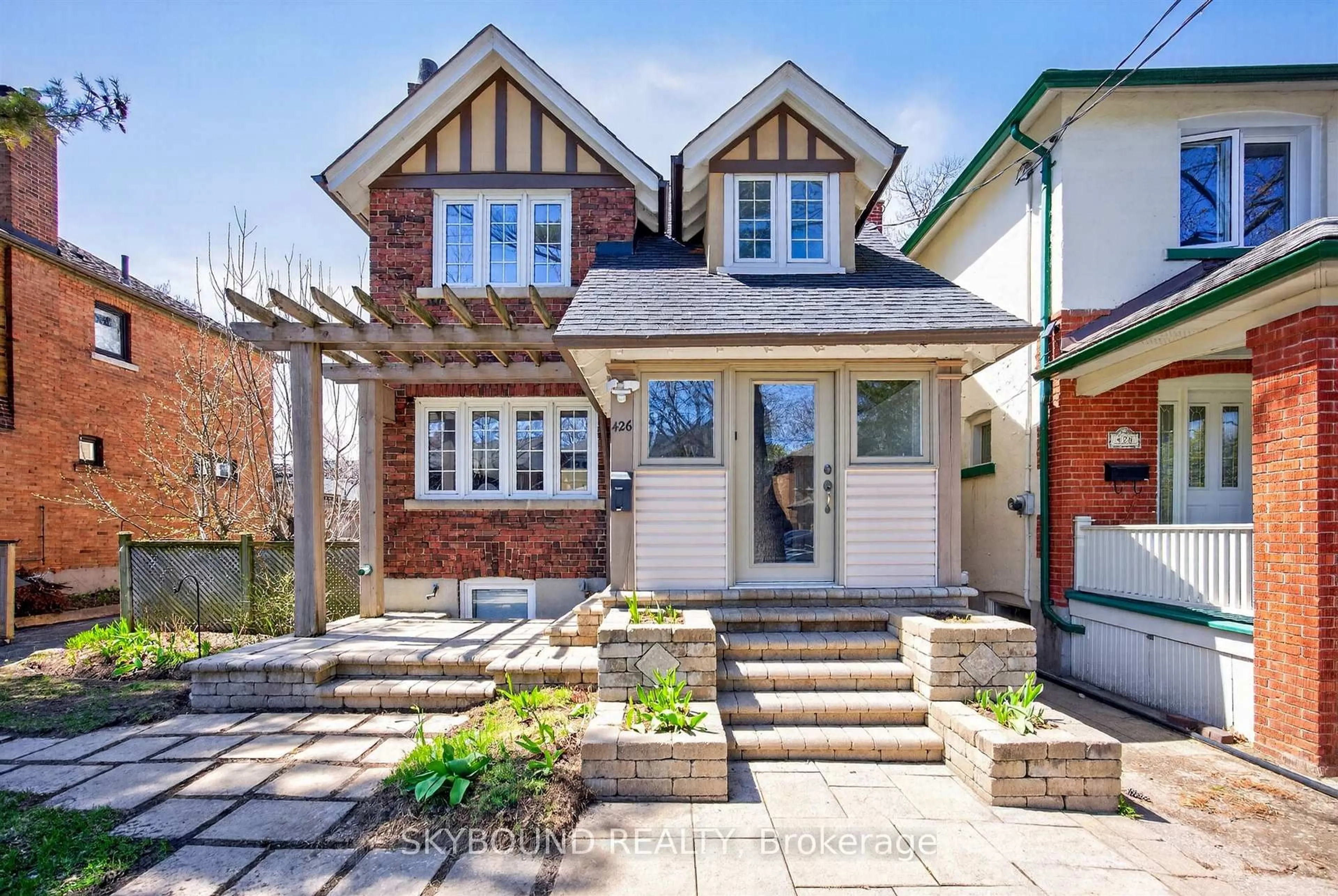 Home with brick exterior material, street for 426 Armadale Ave, Toronto Ontario M6S 3X8