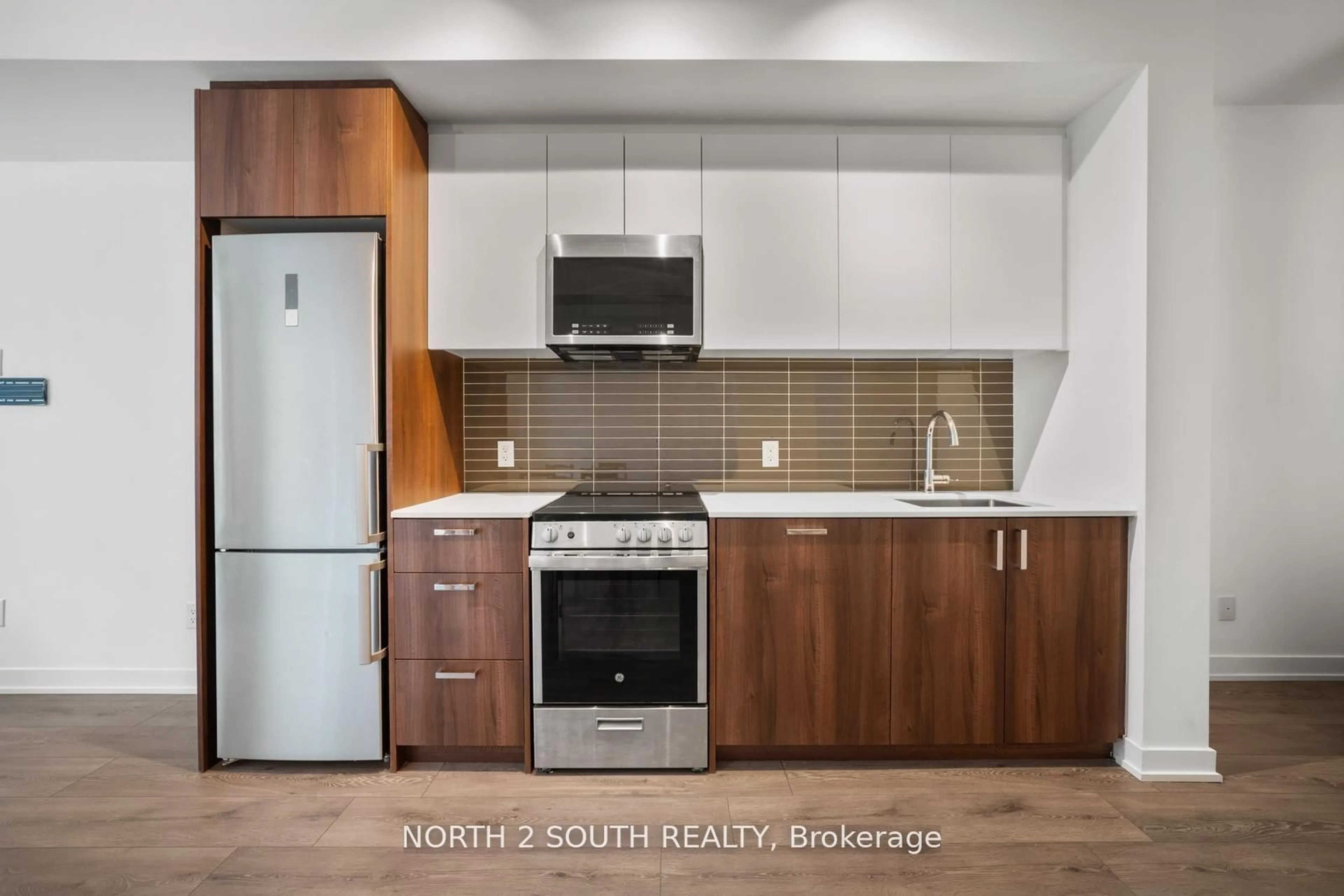 Standard kitchen, unknown for 1787 St Clair Ave #213, Toronto Ontario M6N 0B7