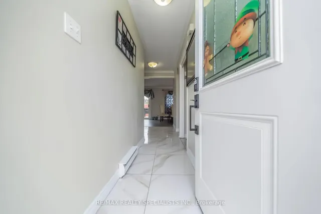 8 Grantbrook Crt, Brampton 5