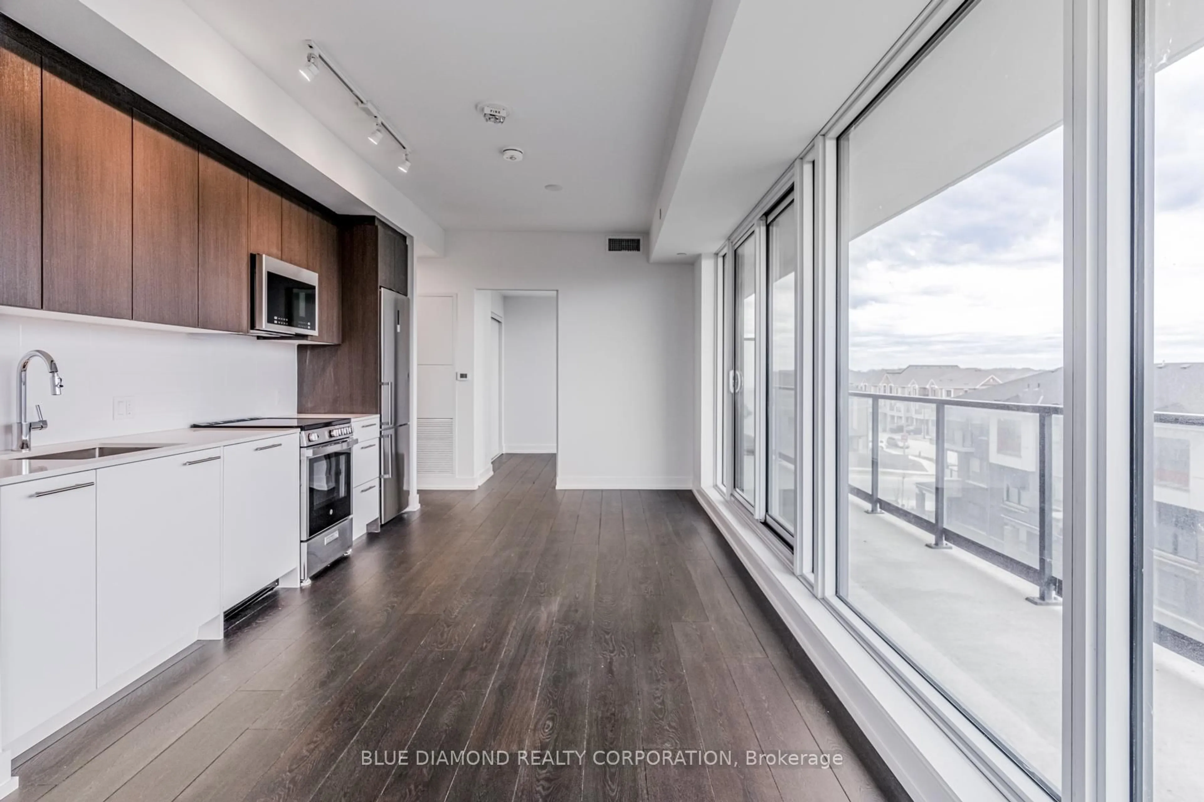 Unknown for 225 VETERANS Dr #N402, Brampton Ontario L7A 5L7