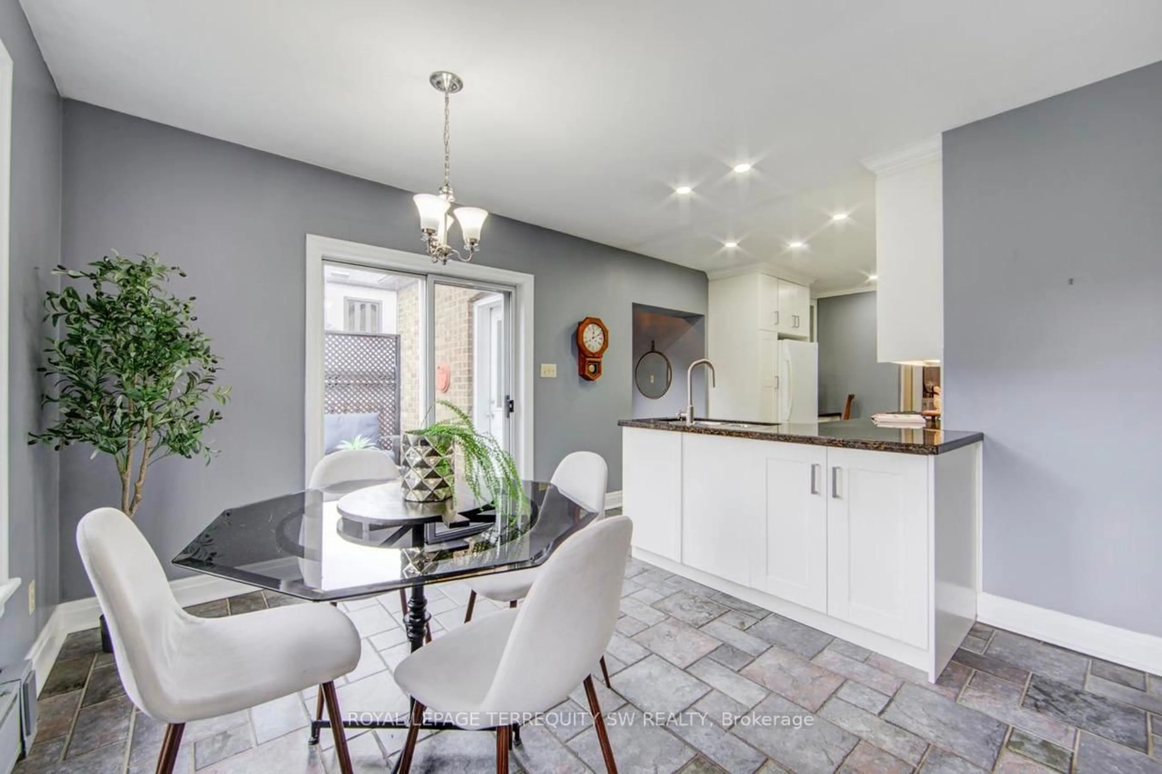 Open concept kitchen, ceramic/tile floor for 34 Kingsgrove Blvd, Toronto Ontario M8X 1N7