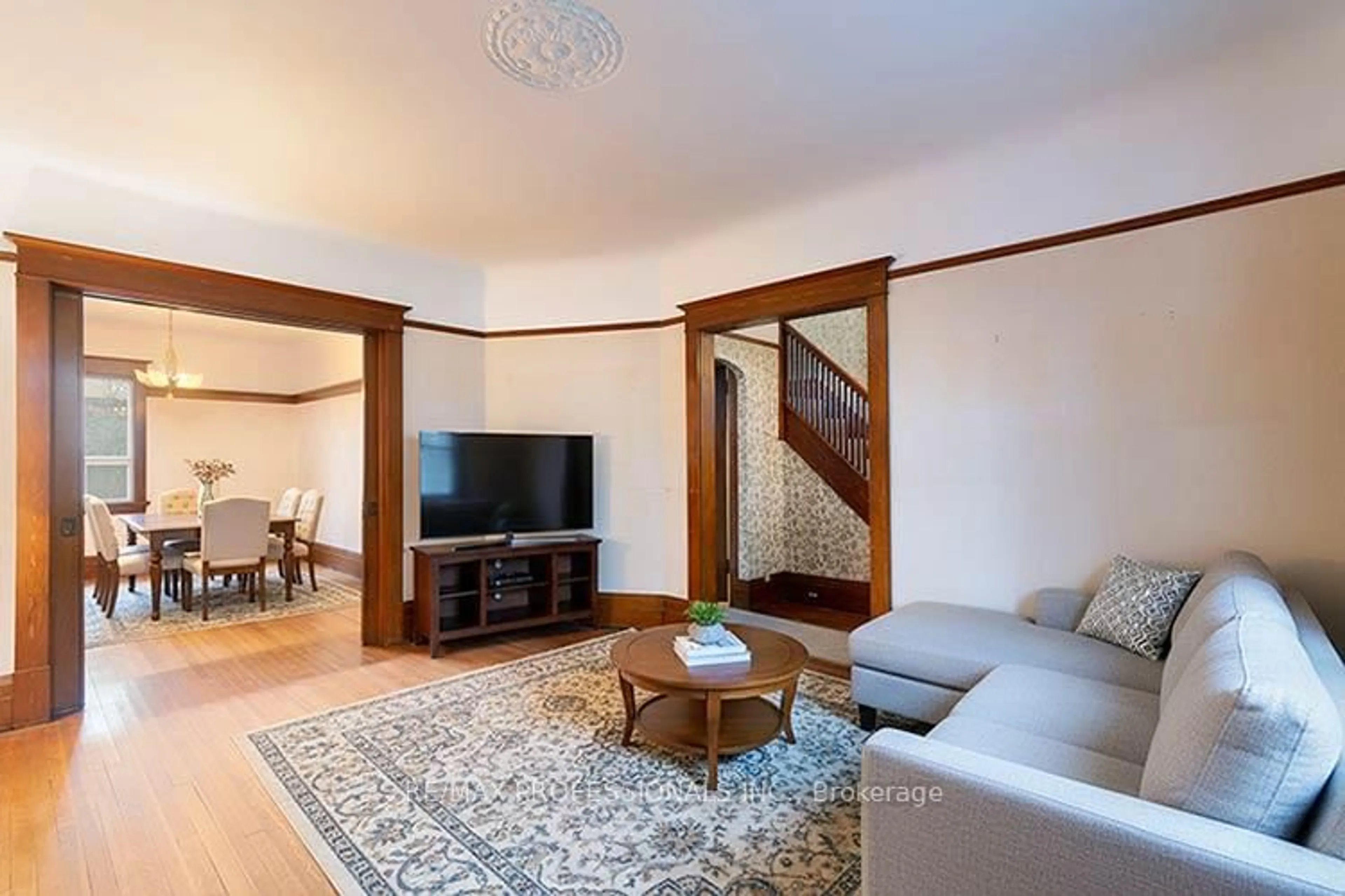 Living room with furniture, unknown for 316 Durie St, Toronto Ontario M6S 3G3