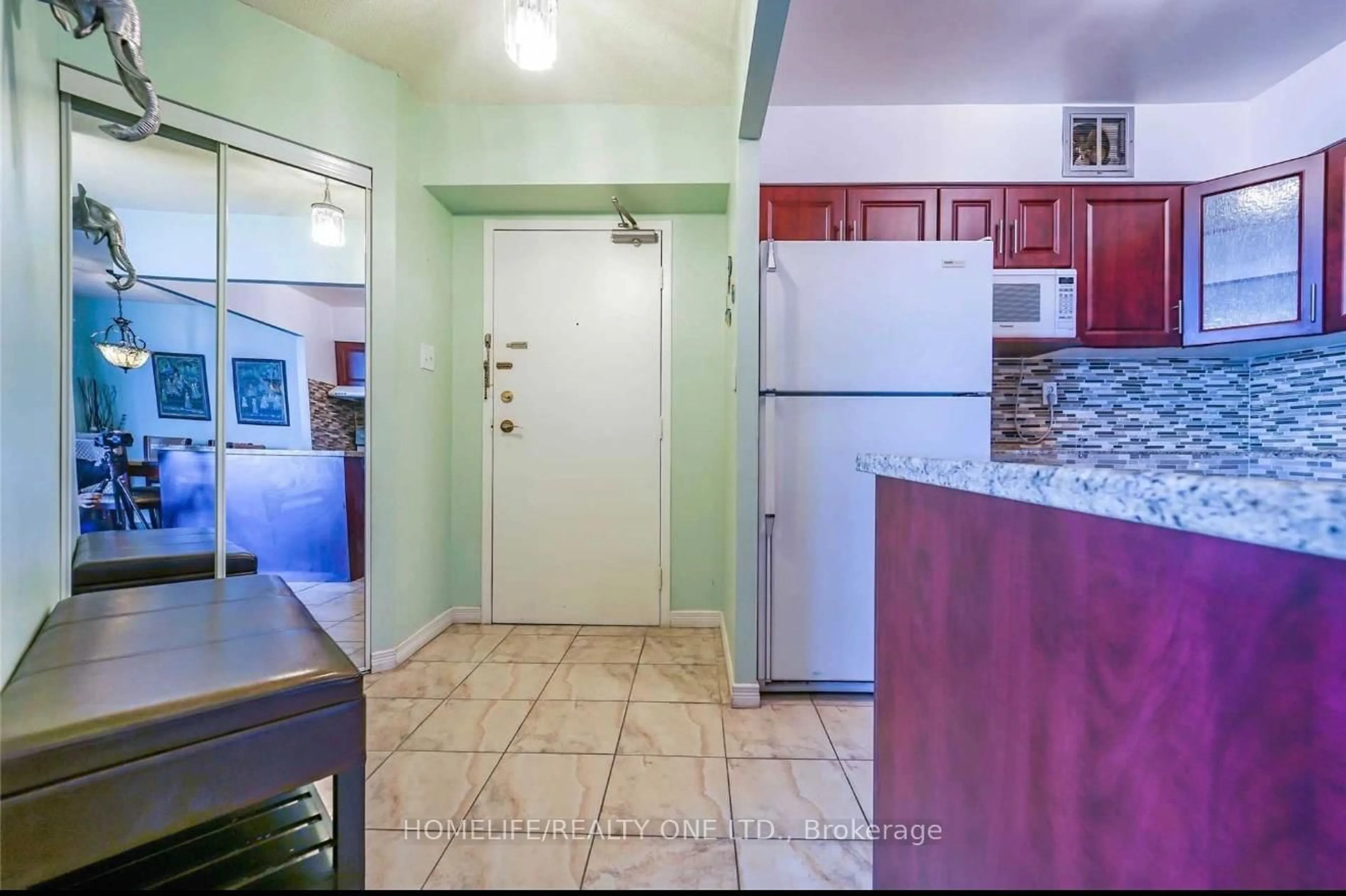 Standard kitchen, ceramic/tile floor for 380 Dixon Rd #1502, Toronto Ontario M9R 1T3