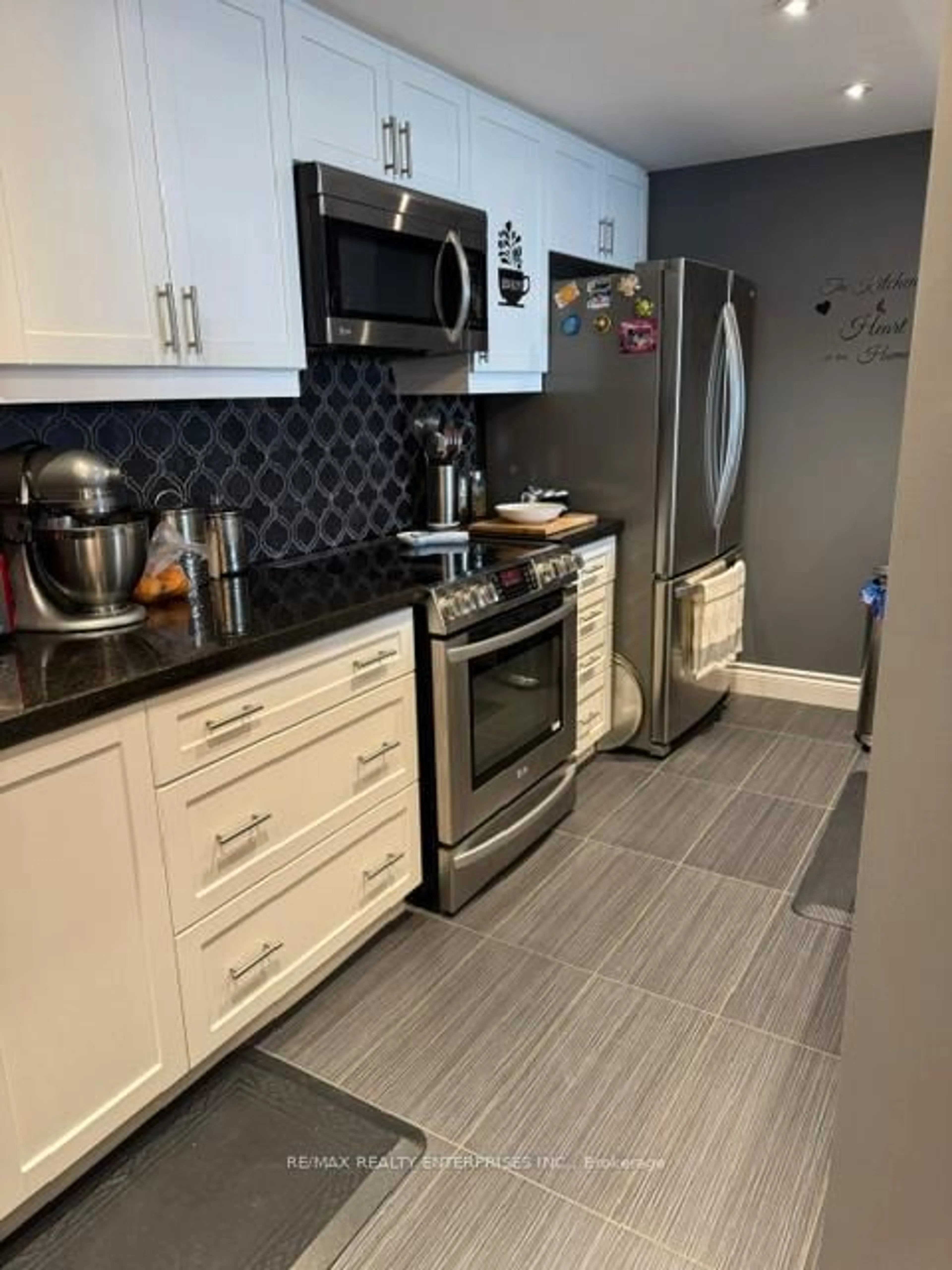 Unknown for 550 Webb Dr #1912, Mississauga Ontario L5B 3Y4