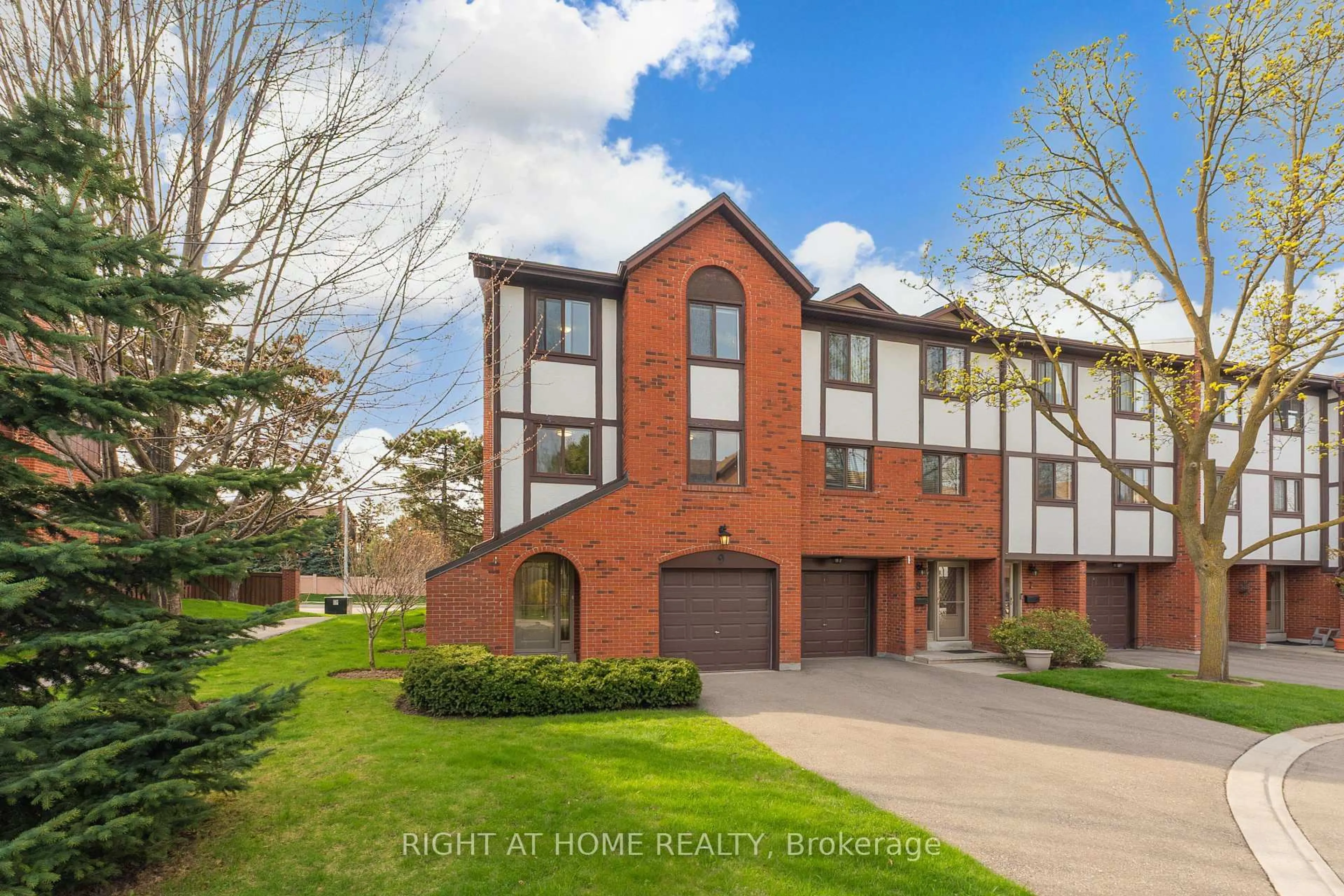 Home with brick exterior material, street for 4165 Fieldgate Dr #9, Mississauga Ontario L4W 2M9