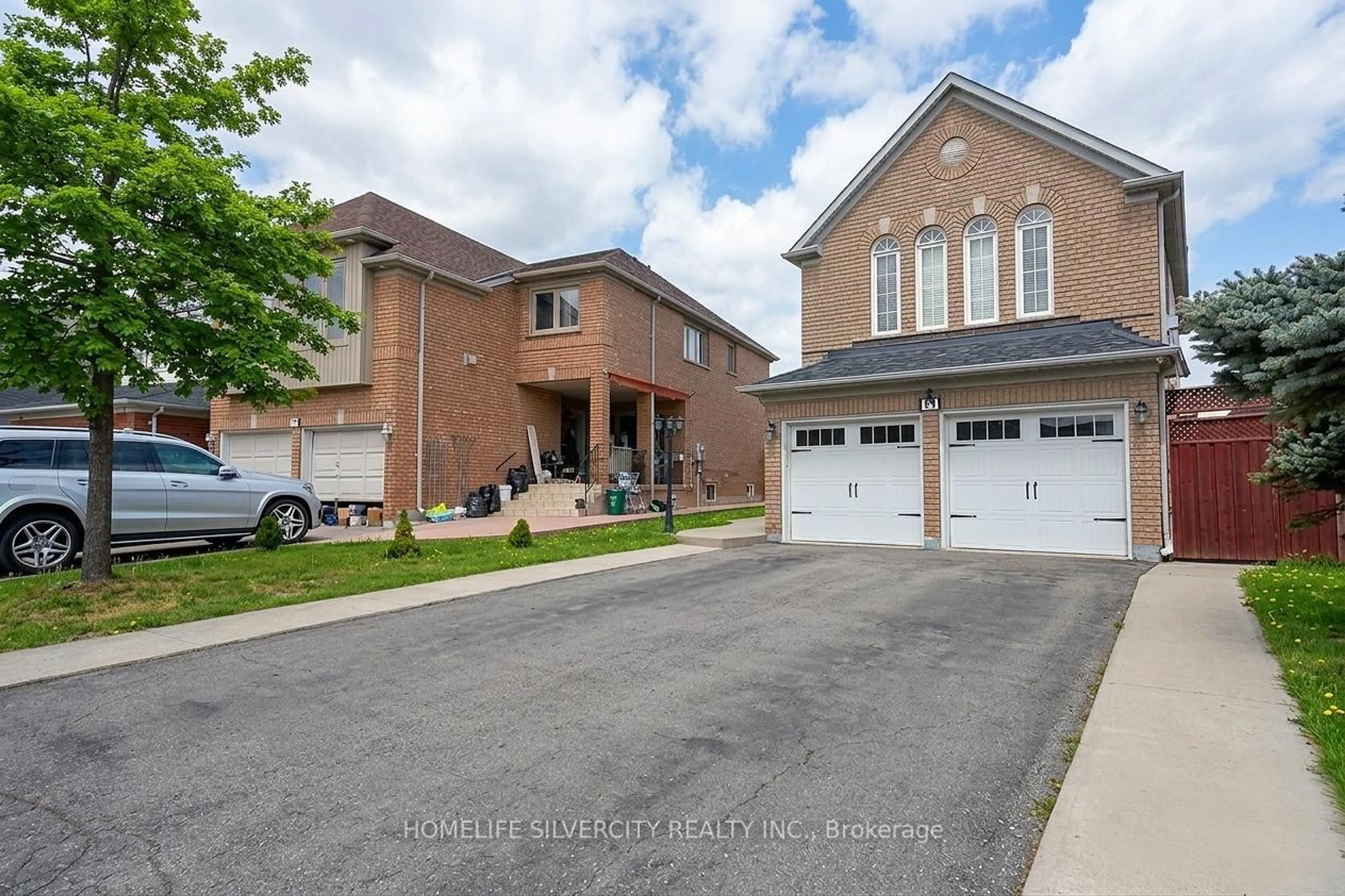 Home with brick exterior material, street for 11 Rangeland Rd, Brampton Ontario L6R 1L4