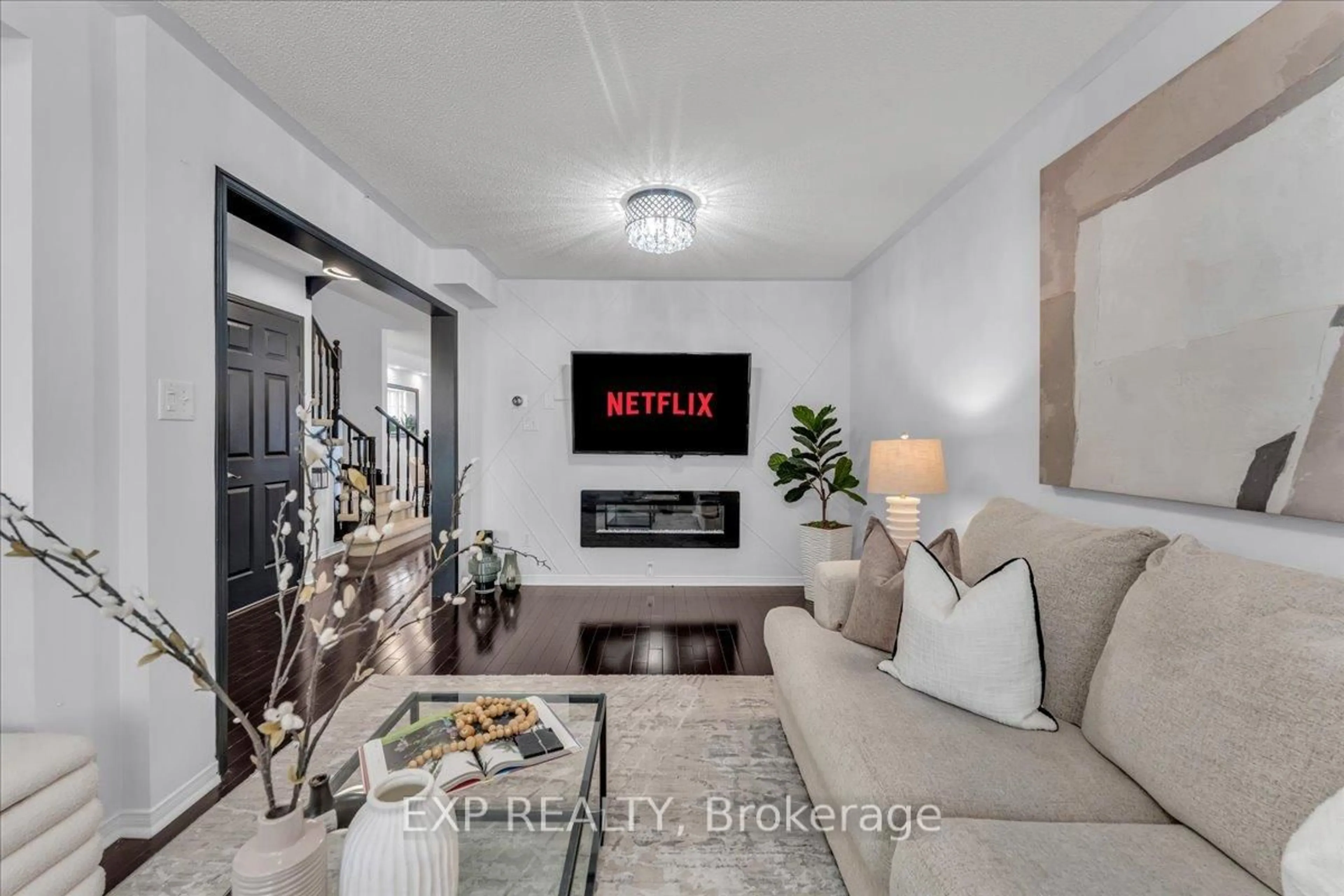 Home theater for 97 Winners Circ, Brampton Ontario L7A 1M2