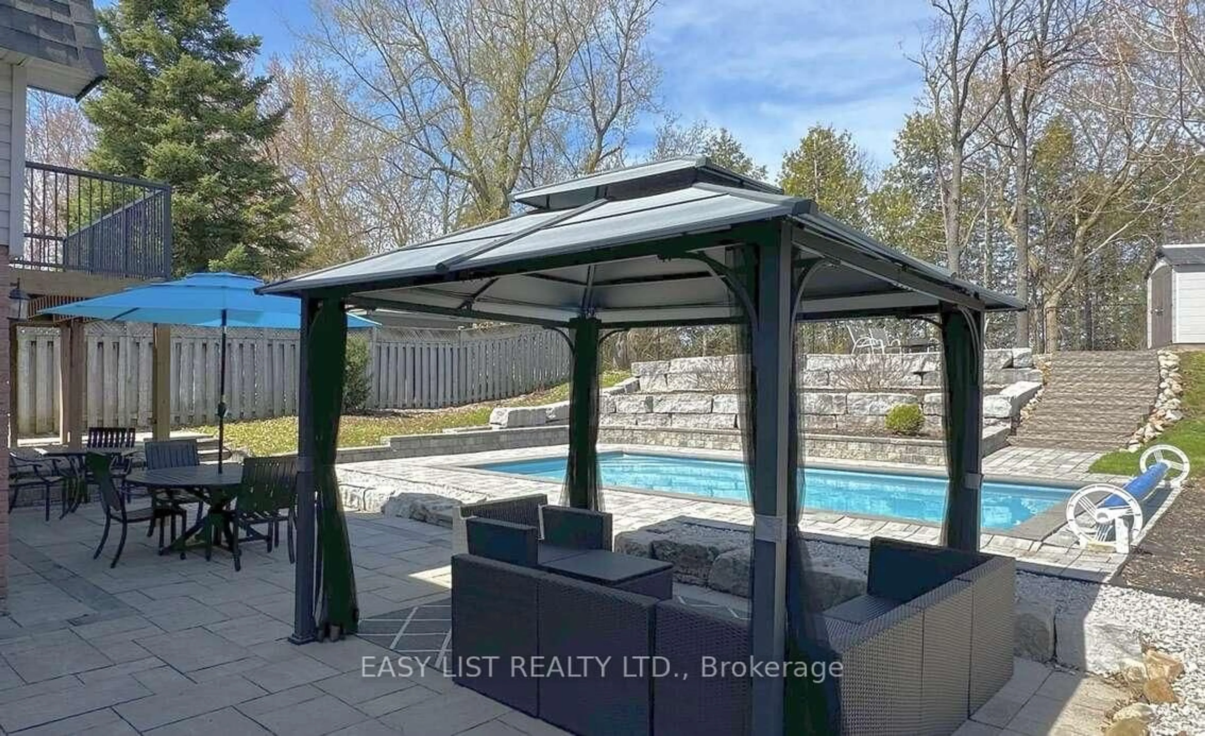 Patio, water/lake/river/ocean view for 187 Hickman St, Caledon Ontario L7E 2P5