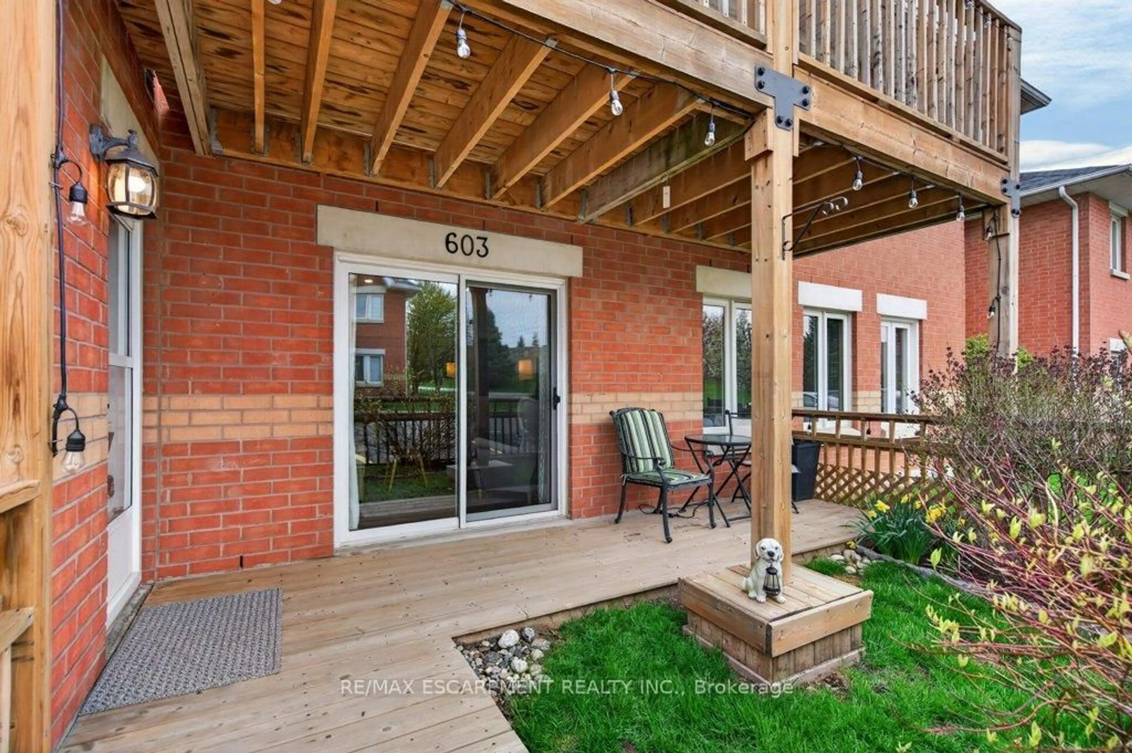 Patio, street for 4140 Foxwood Dr #603, Burlington Ontario L7M 4R4