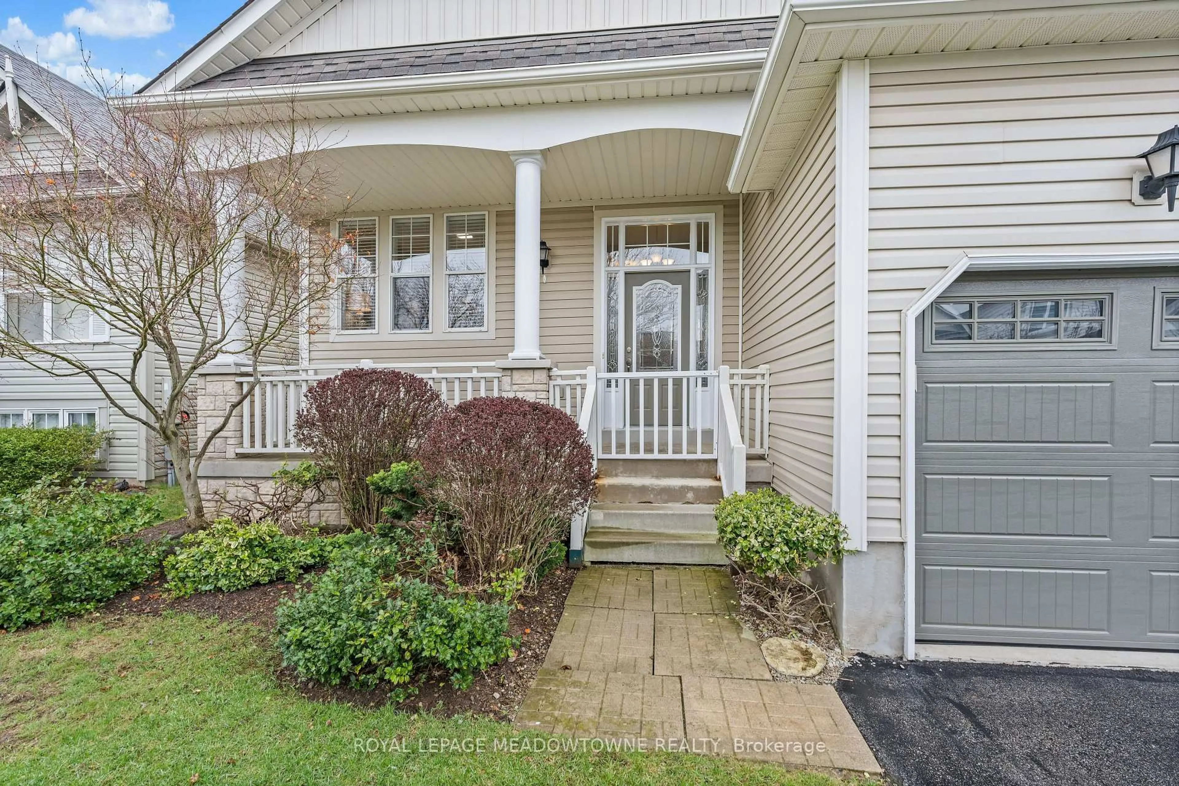 Unknown for 8 Bonnette St, Halton Hills Ontario L7J 2Z9