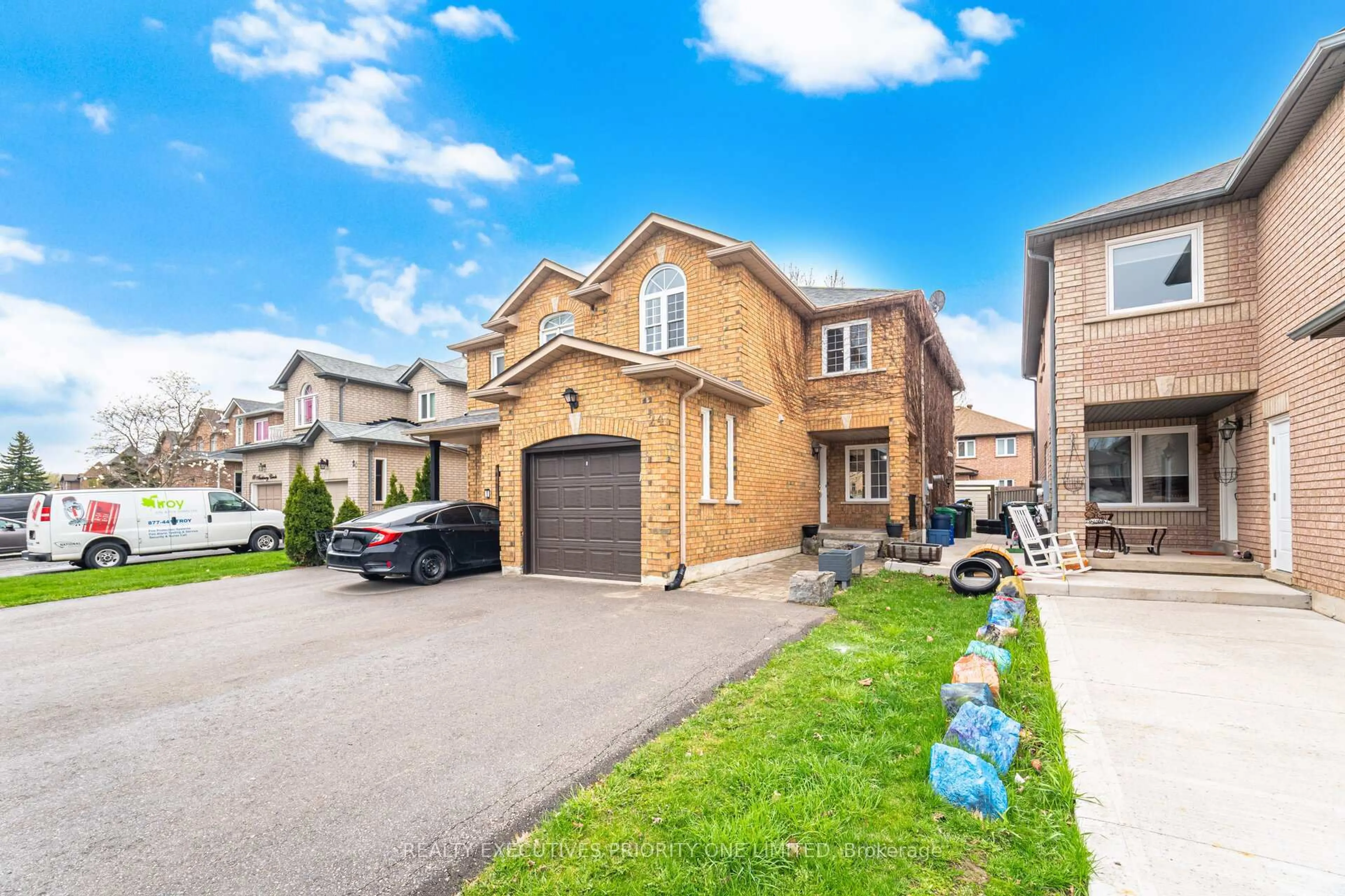 Unknown for 24 Archbury Circ, Caledon Ontario L7E 2H7