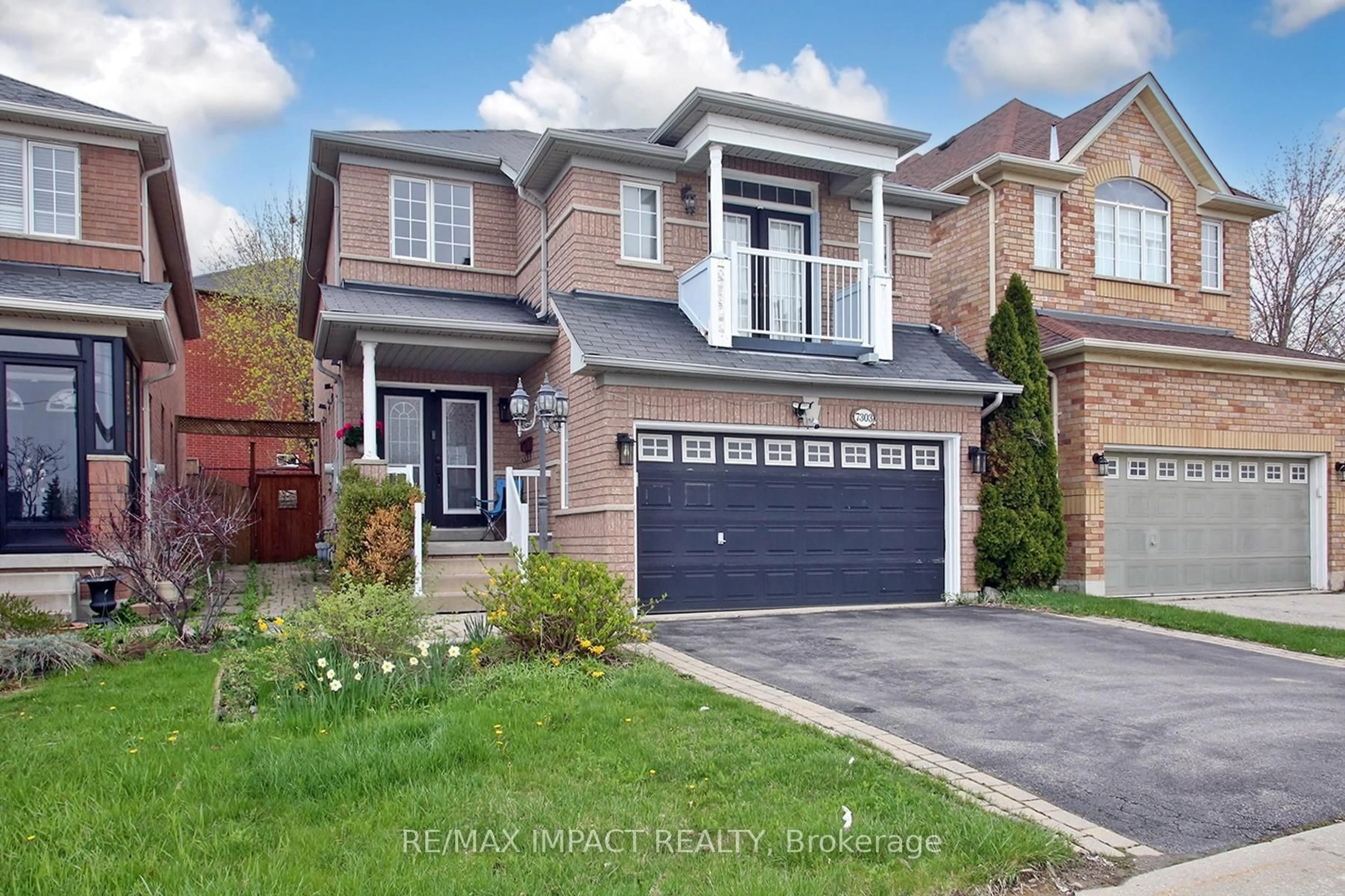 Home with brick exterior material, street for 7303 Lantern Fly Hllw, Mississauga Ontario L5W 1K3