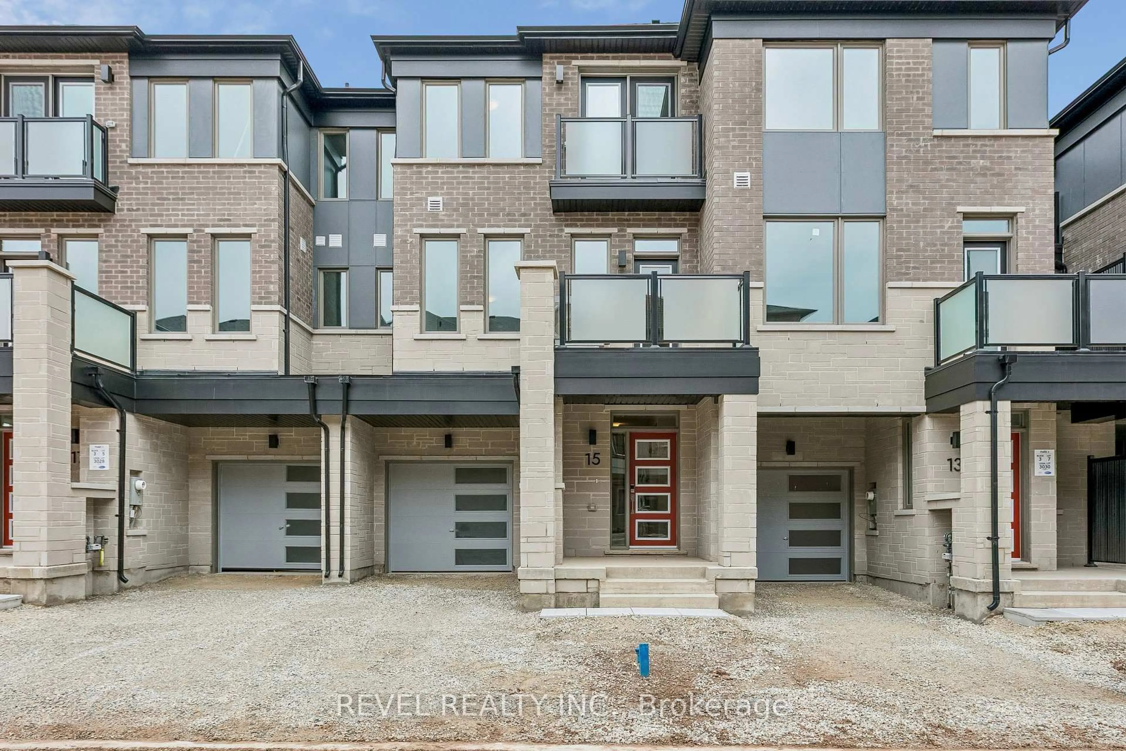 Unknown for 15 Varisty Dr, Brampton Ontario L7A 5M6