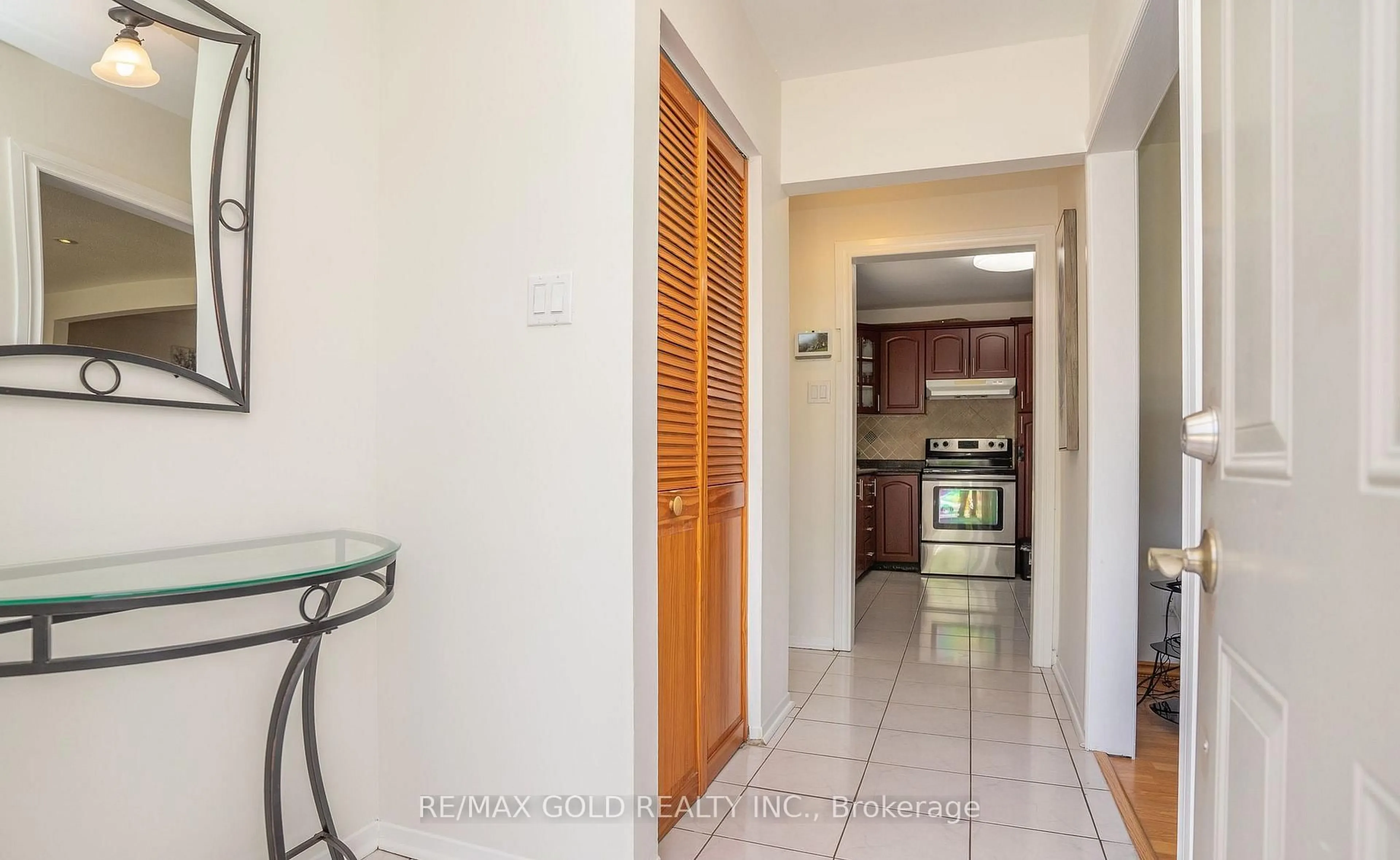Unknown for 51 Davenport Cres, Brampton Ontario L6T 3L5