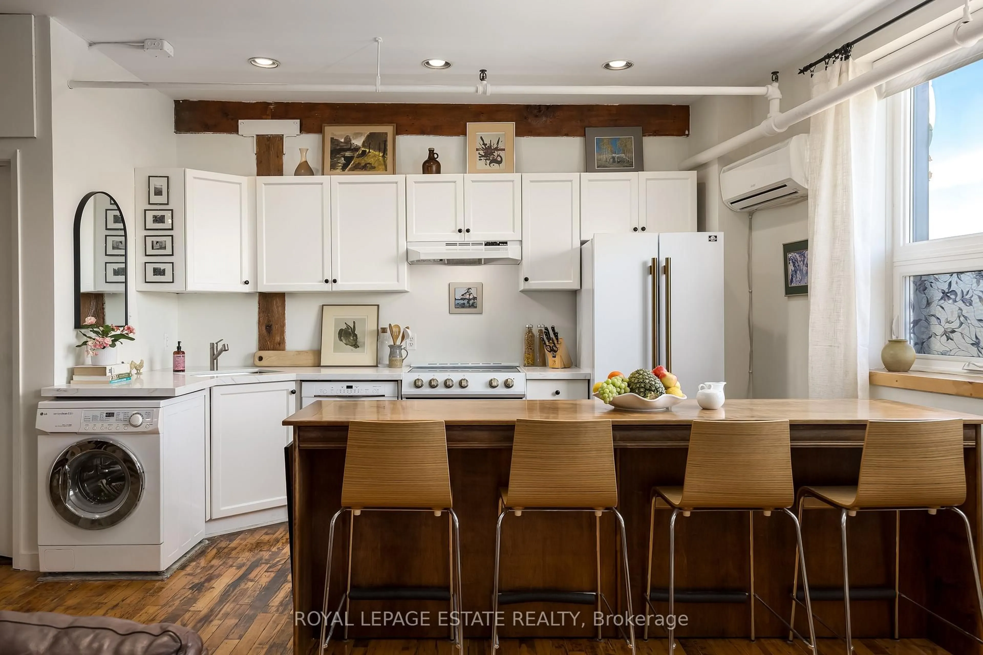 Open concept kitchen, wood/laminate floor for 121 Prescott Ave #21, Toronto Ontario M6N 3G8