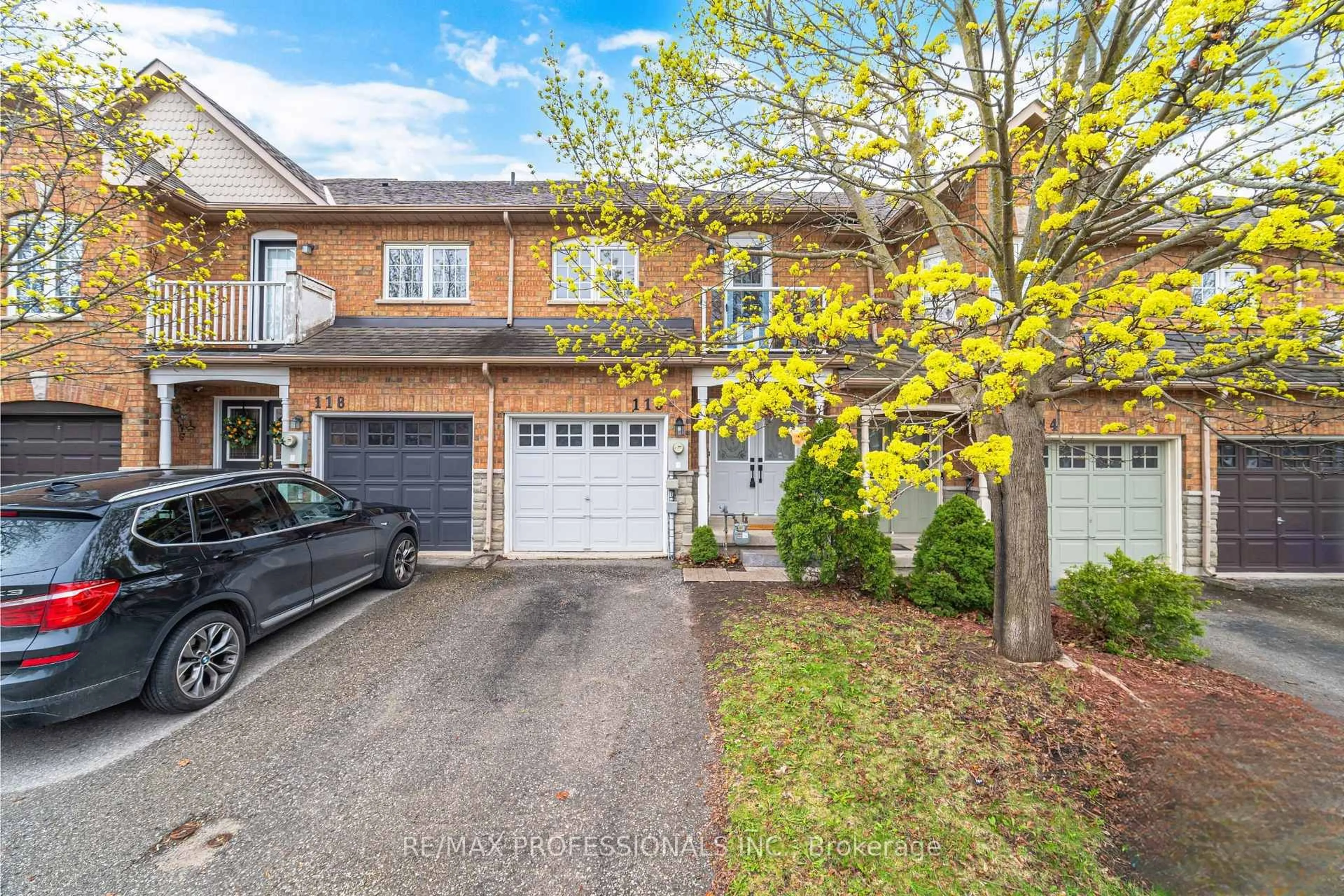 Unknown for 116 Dominion Gardens Dr, Halton Hills Ontario L7G 6B4
