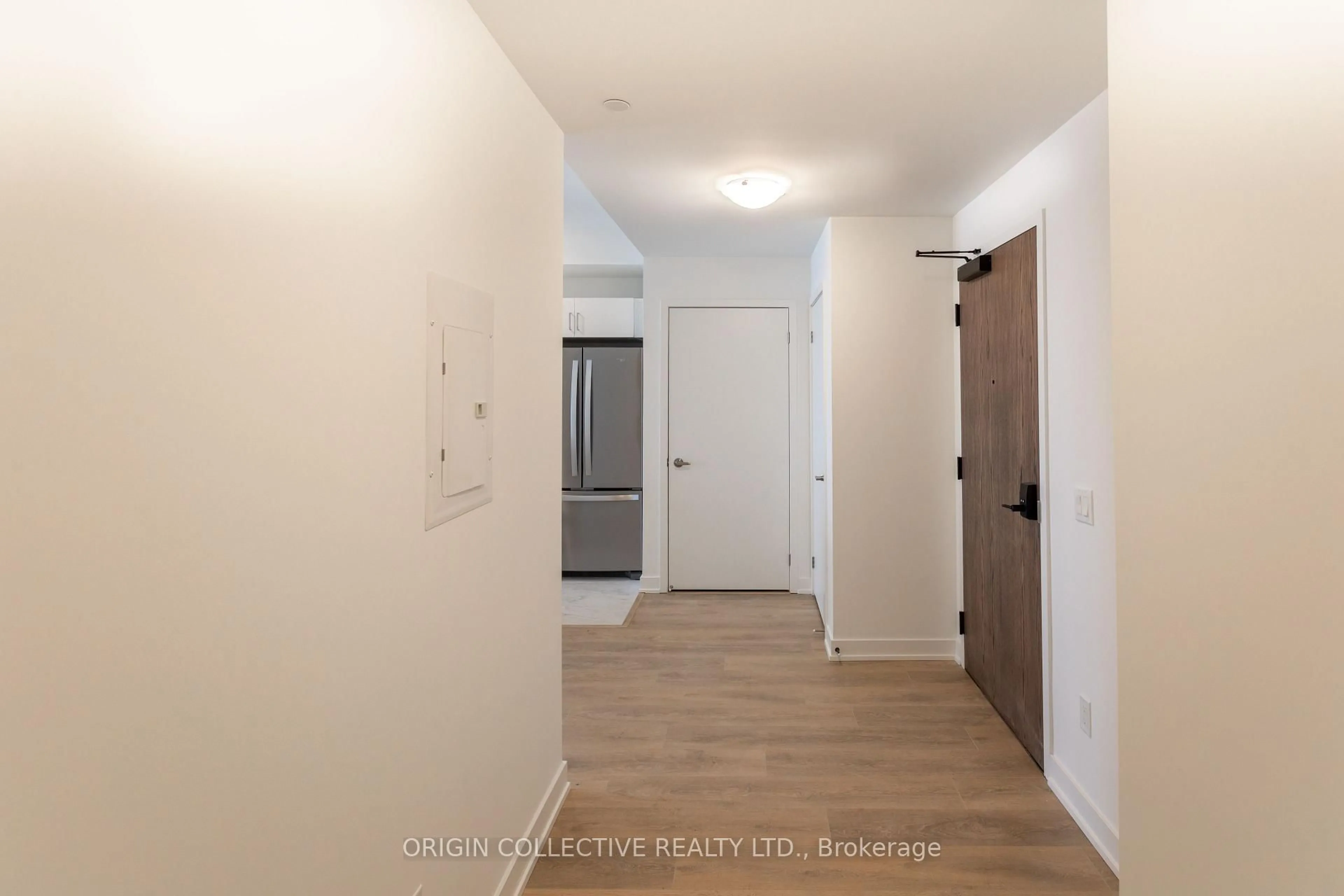 Unknown for 1035 Southdown Rd #605, Mississauga Ontario L5J 0A2