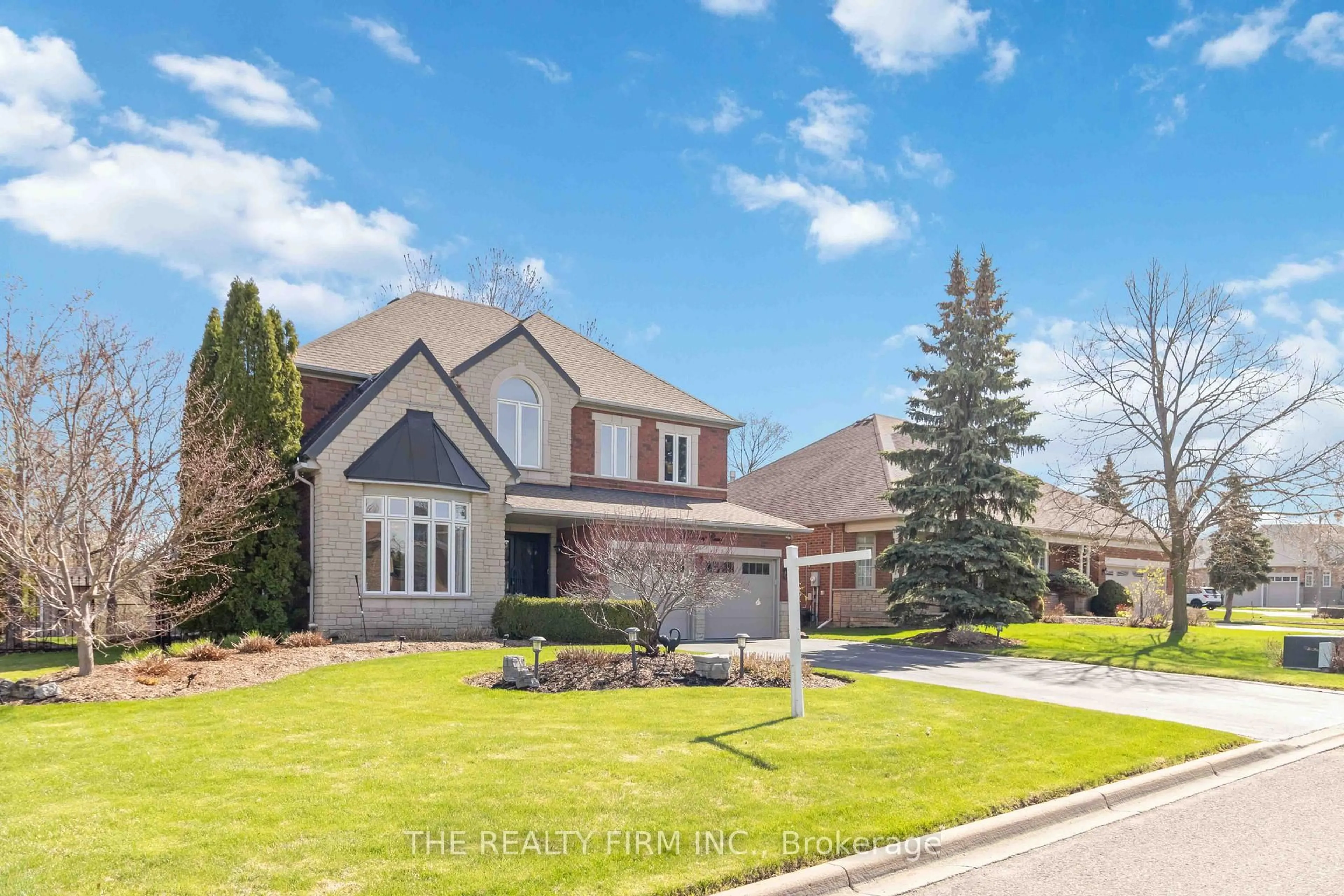 Home with brick exterior material, street for 3 Cliffcrest Crt, Caledon Ontario L7C 1C1