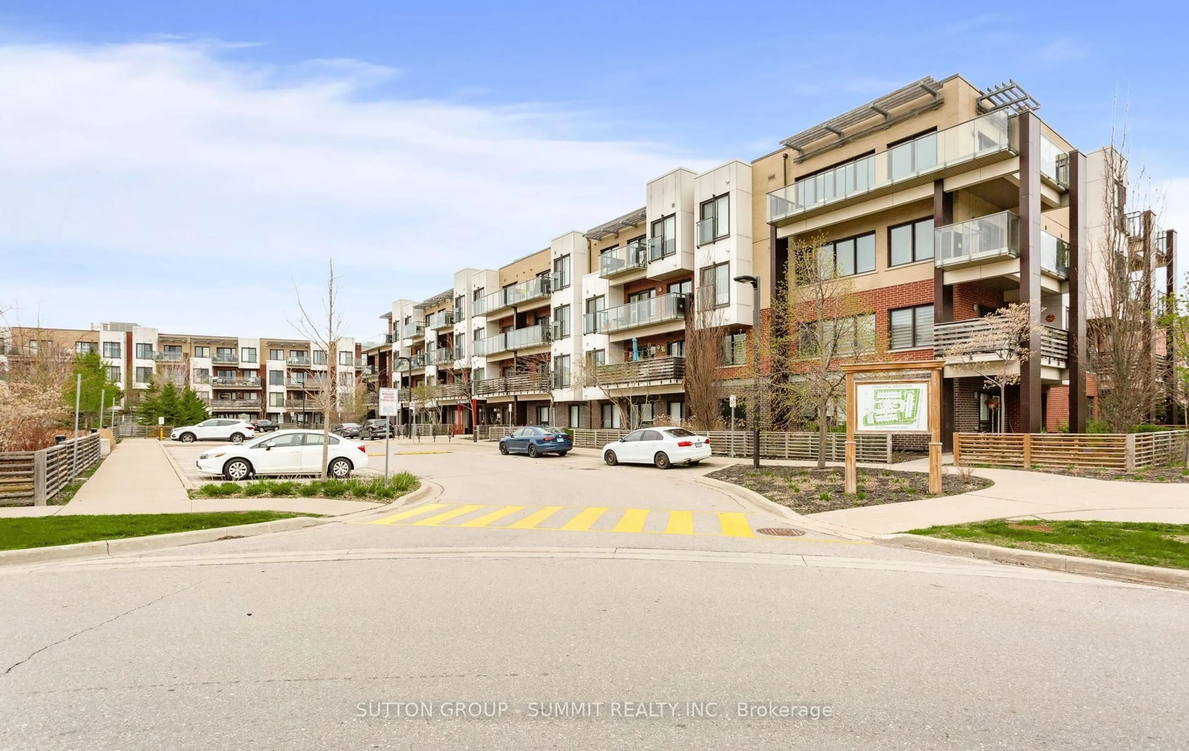 Unknown for 5005 Harvard Rd #206, Mississauga Ontario L5M 0W5