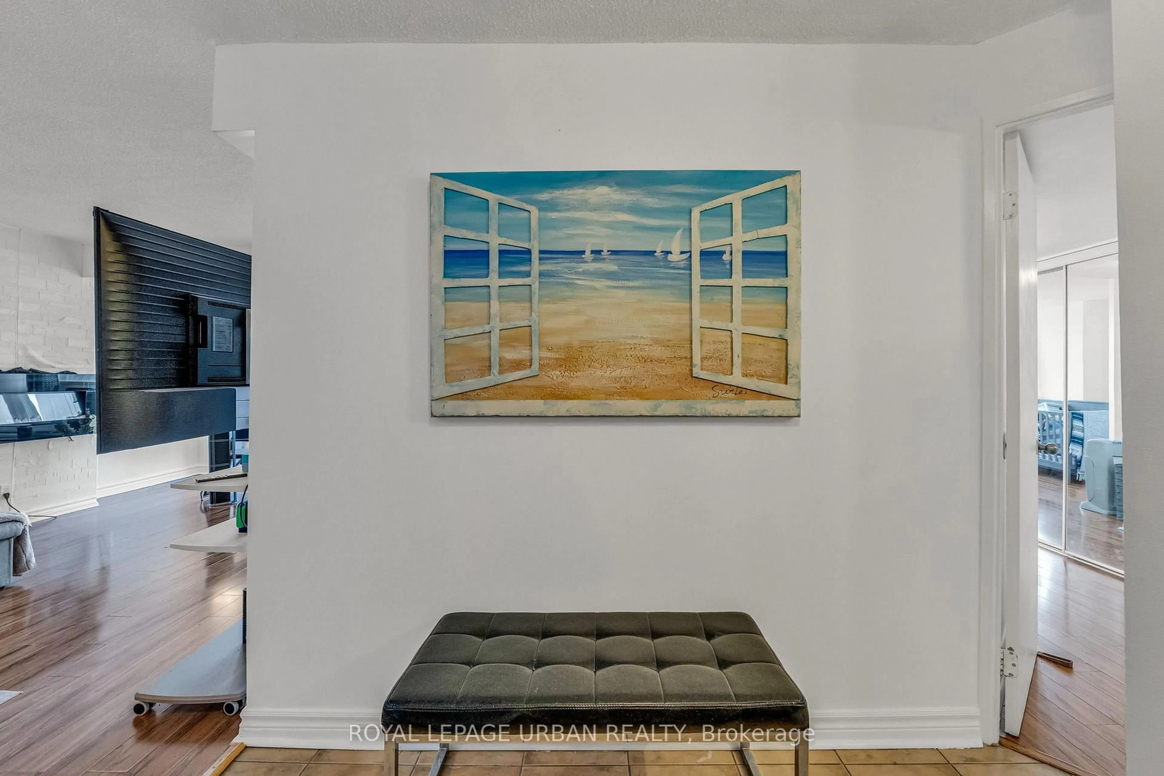 Indoor entryway for 61 Markbrook Lane #1210, Toronto Ontario M9V 5E7