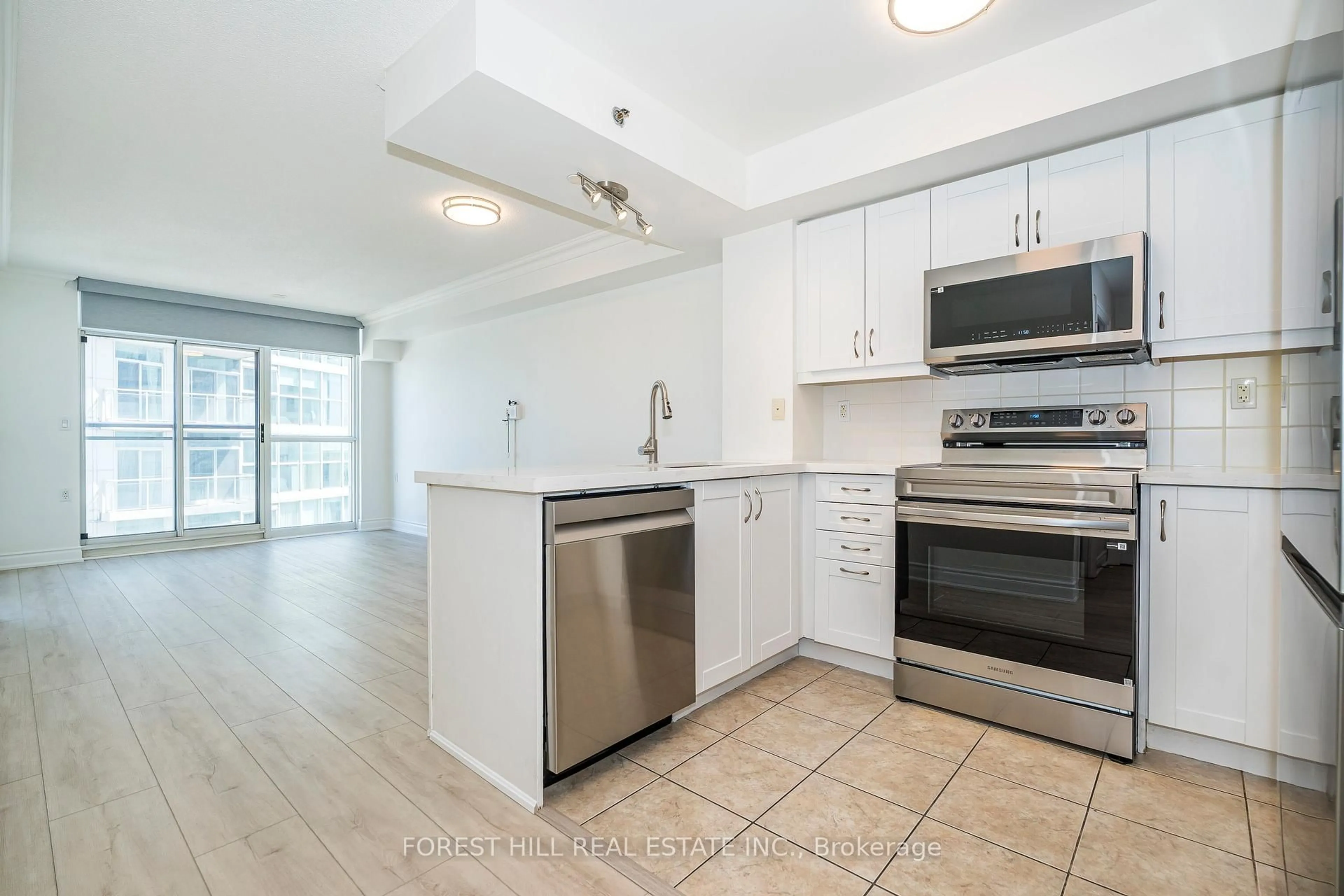 Standard kitchen, unknown for 3 Marine Parade Dr #709, Toronto Ontario M8V 3Z5