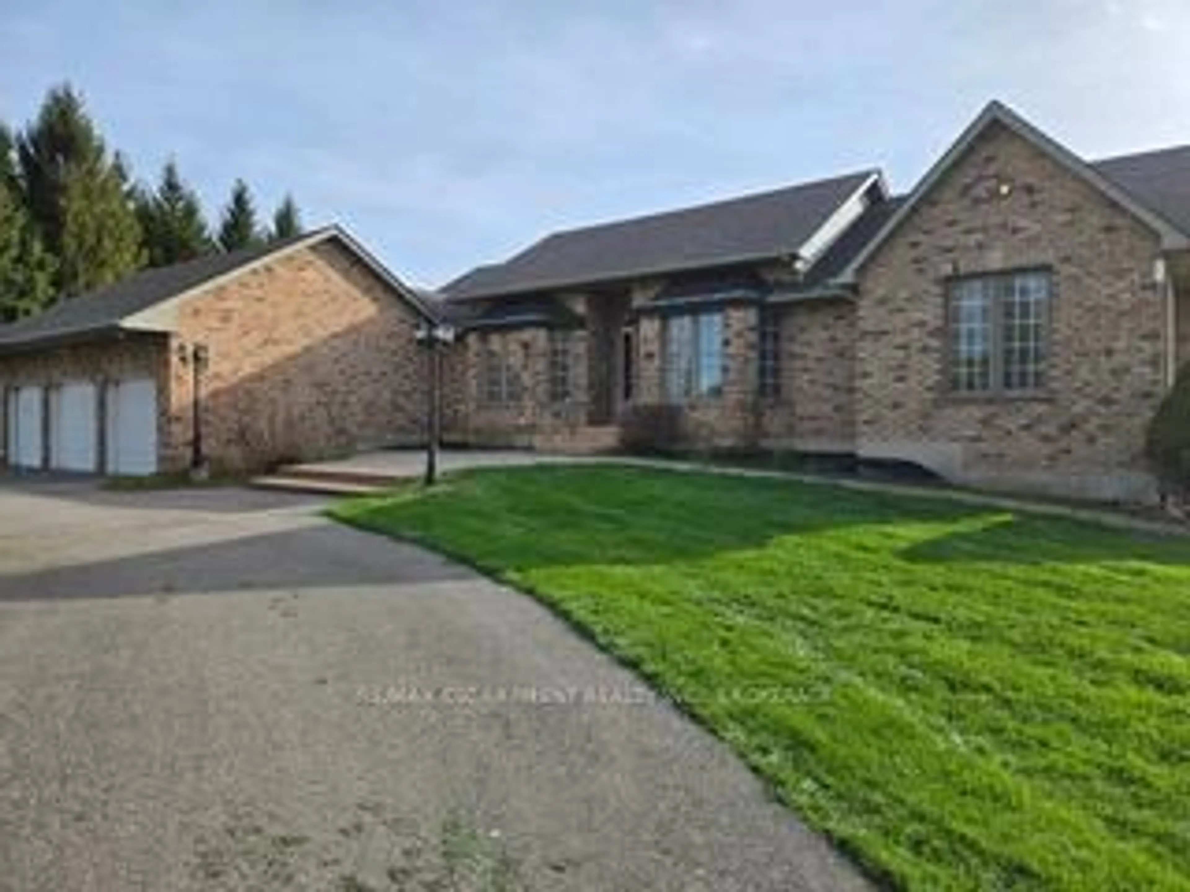 Home with brick exterior material, street for 5114 MOUNT NEMO Cres, Burlington Ontario L7M 0T6