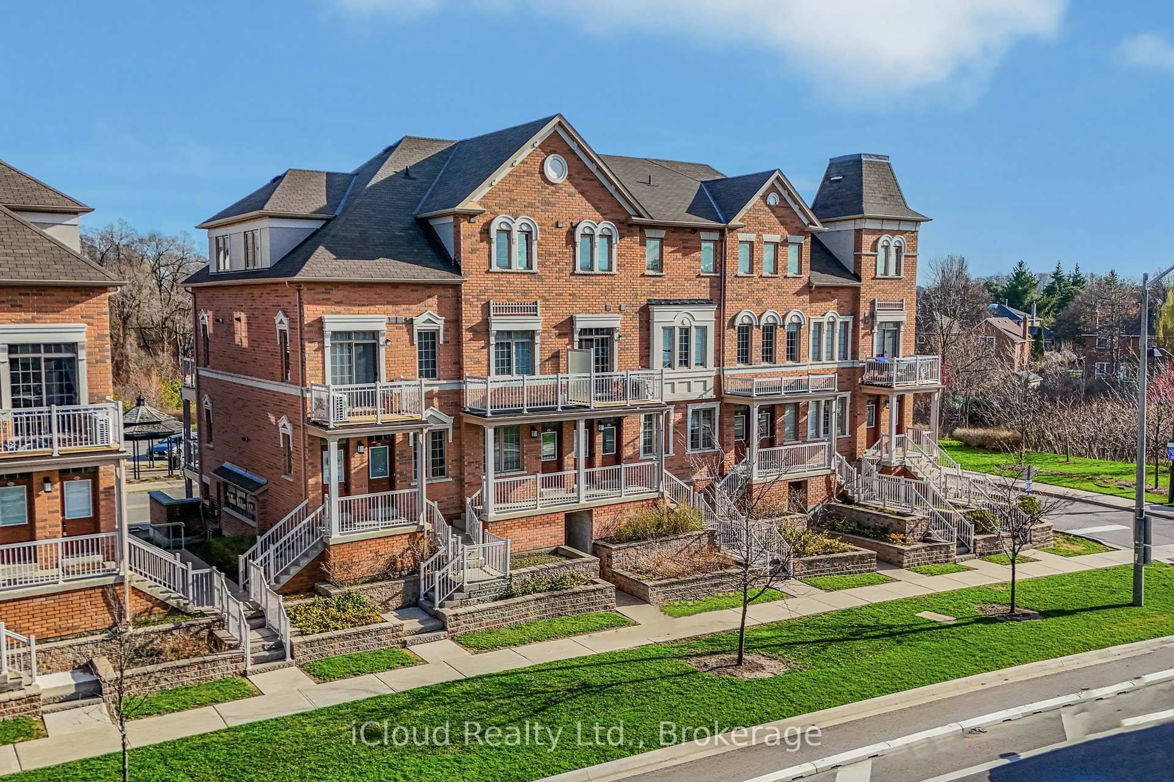 A pic from outside/outdoor area/front of a property/back of a property/a pic from drone, unknown for 180 Howden Blvd #6, Brampton Ontario L6S 0E3