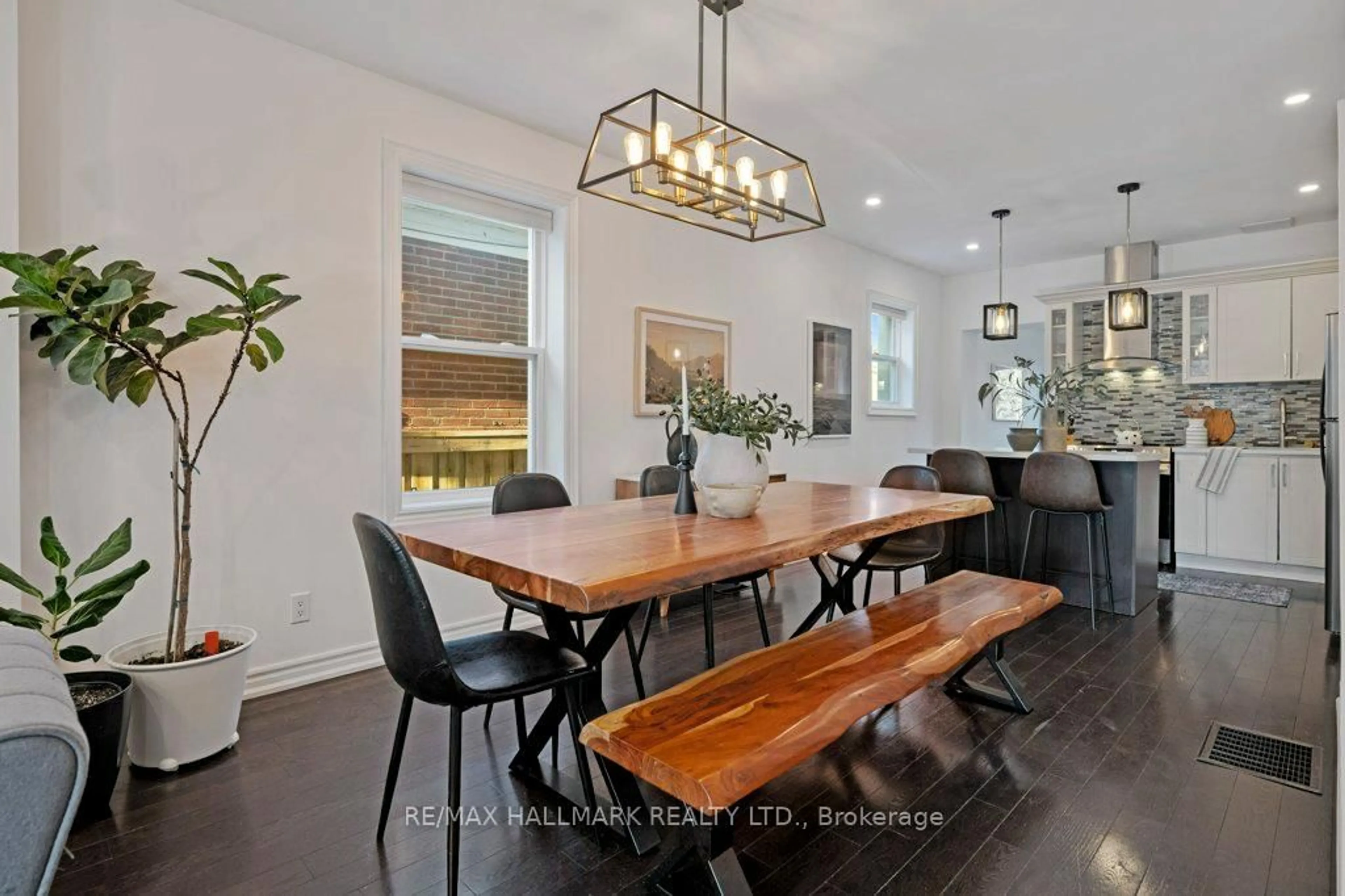 Dining room, wood/laminate floor for 17 Criscoe St, Toronto Ontario M6N 3Y8
