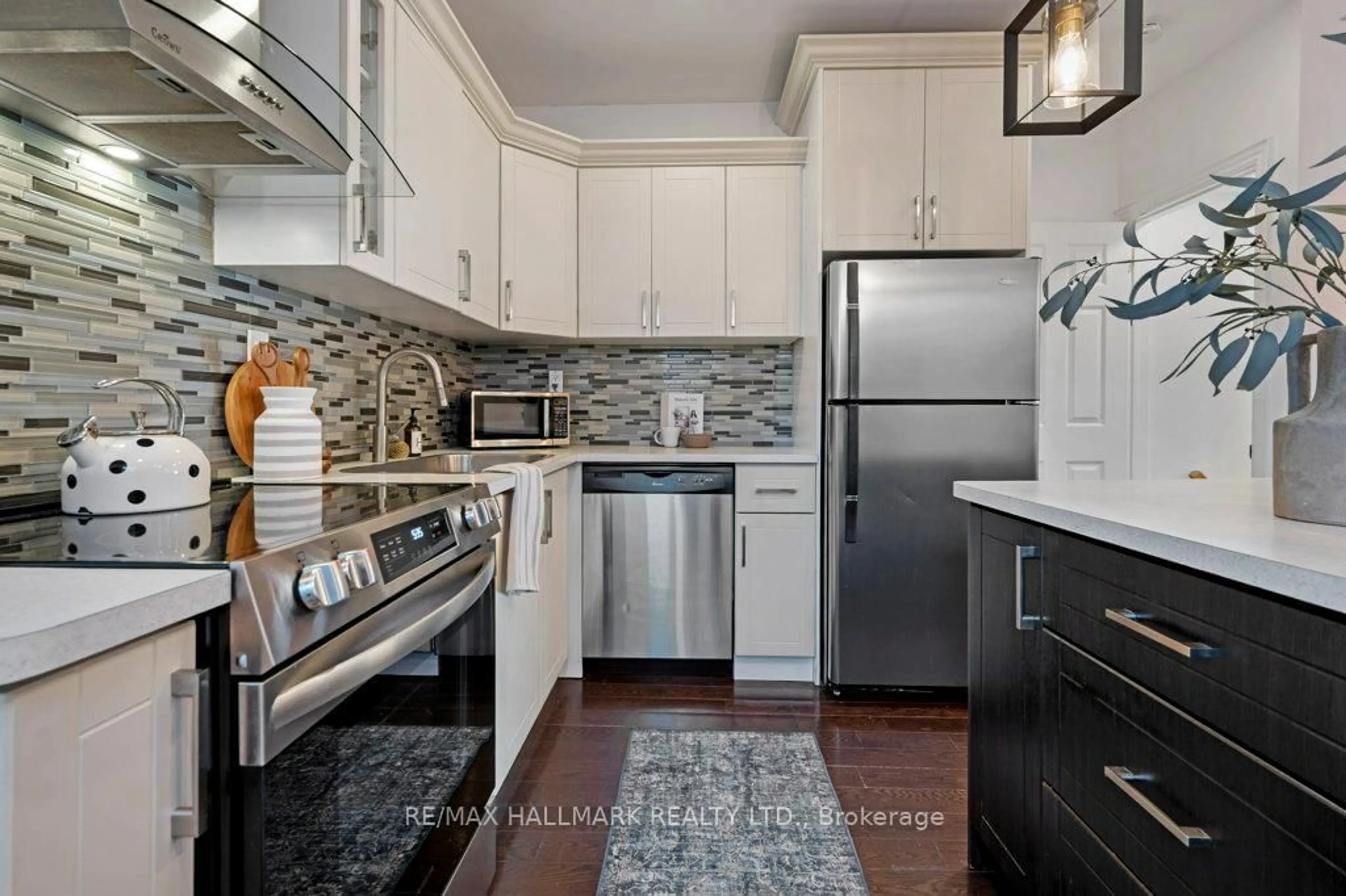 Unknown for 17 Criscoe St, Toronto Ontario M6N 3Y8