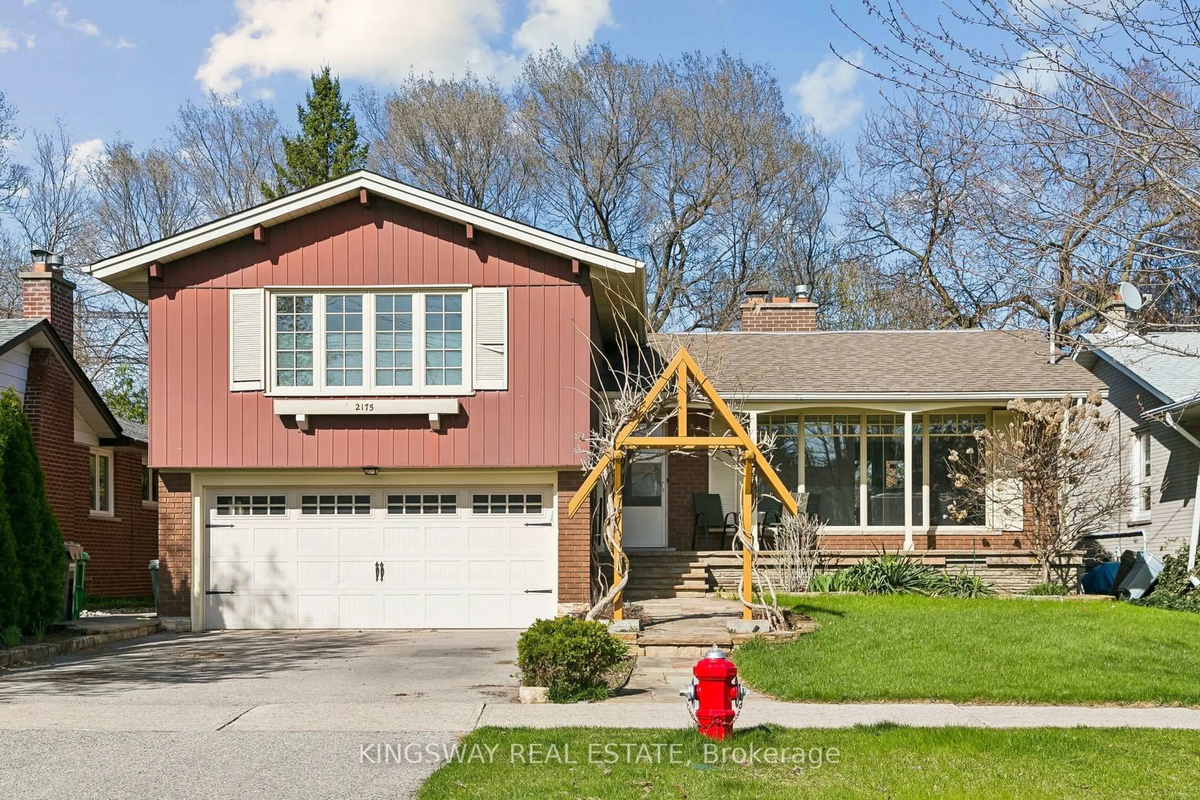 Home with brick exterior material, street for 2175 Denise Rd, Mississauga Ontario L4X 1H9