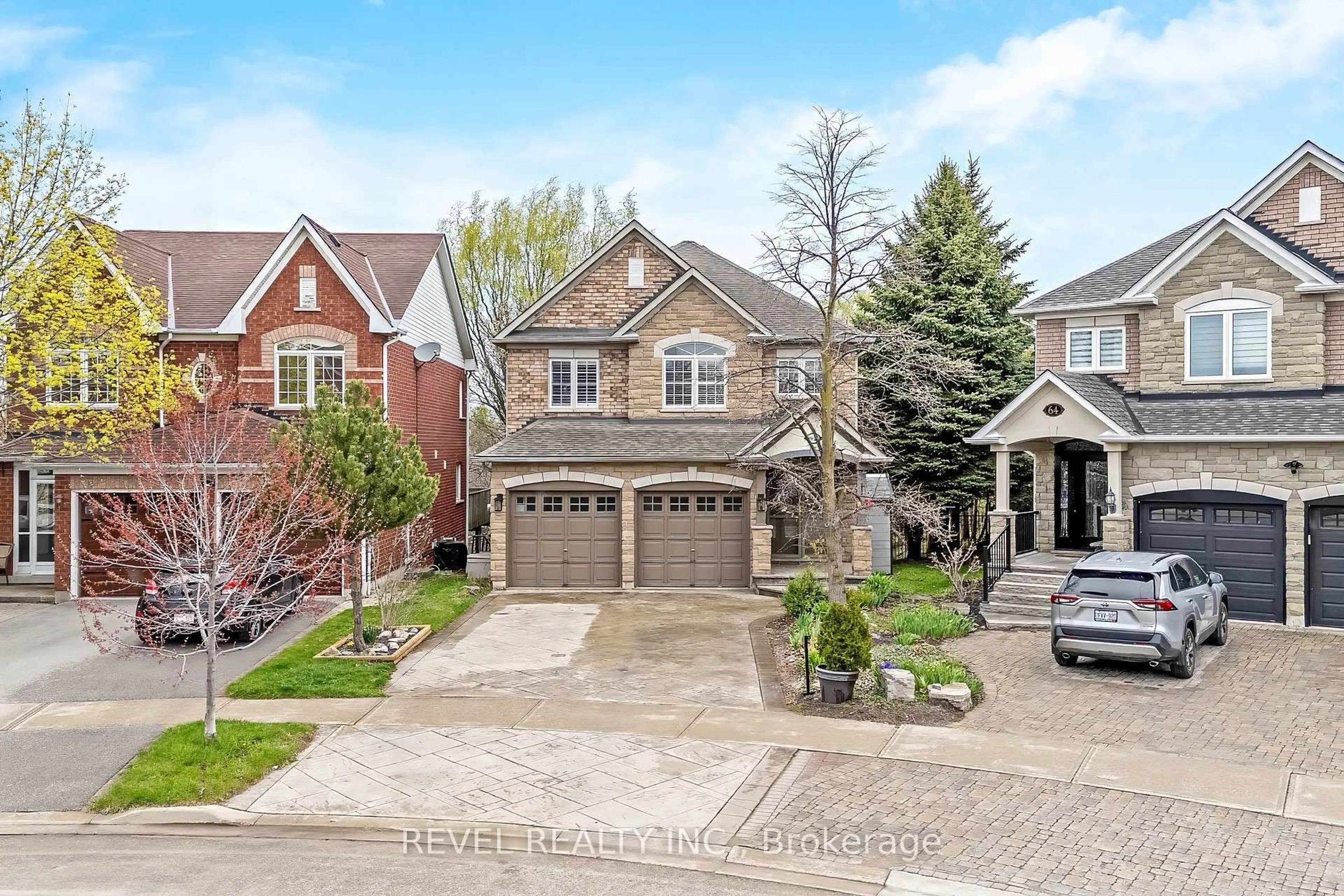 Home with brick exterior material, street for 62 McNally St, Halton Hills Ontario L7G 6E2
