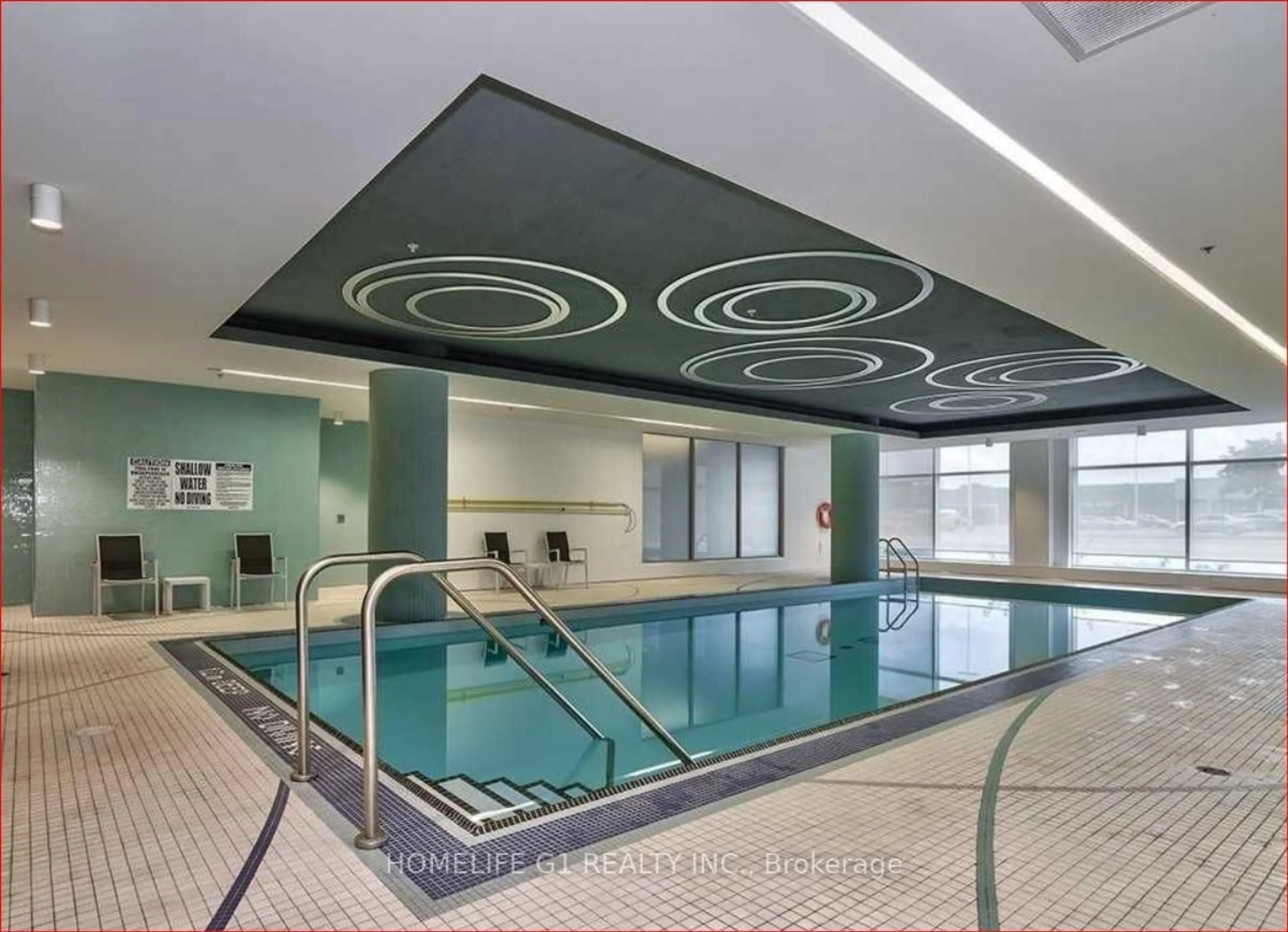 Pool for 65 Speers Rd #318, Oakville Ontario L6K 2E6