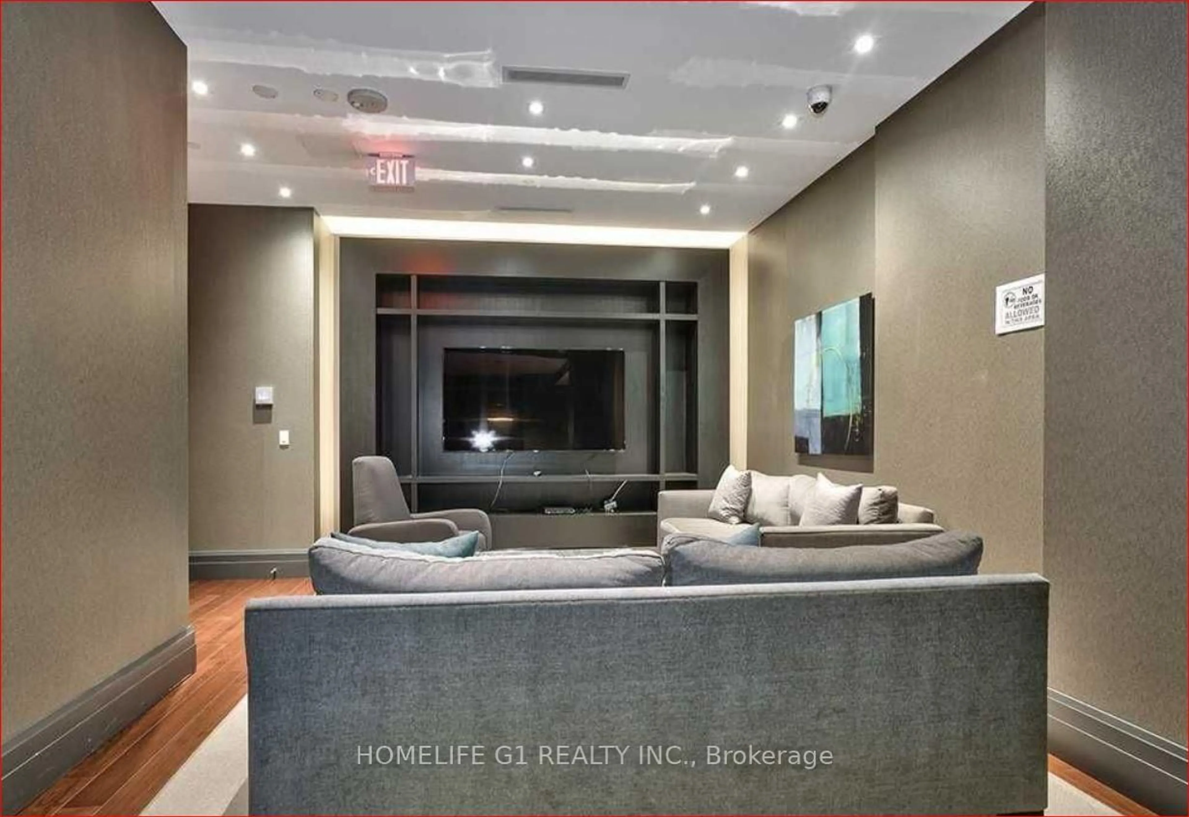 Home theater for 65 Speers Rd #318, Oakville Ontario L6K 2E6