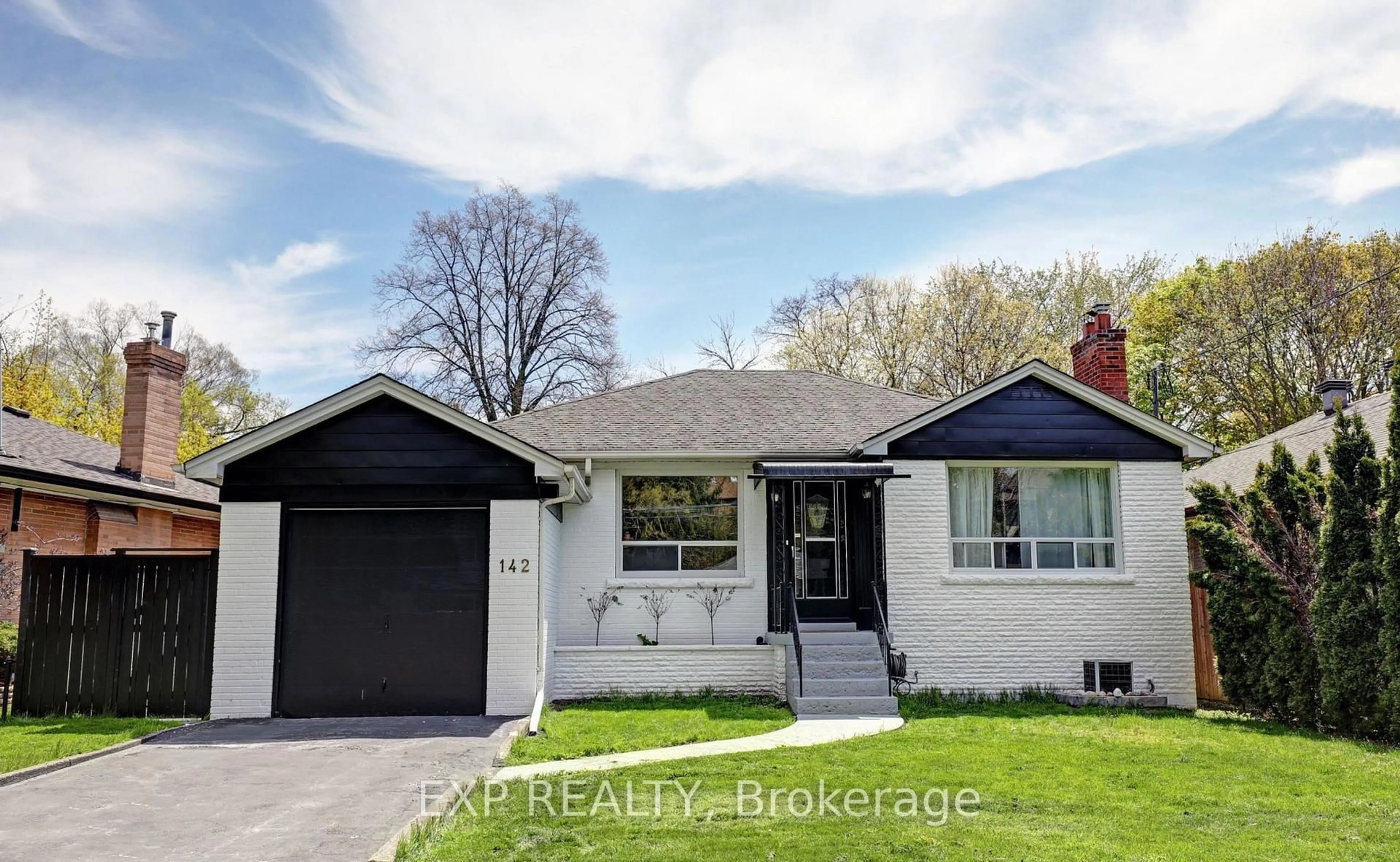 Home with vinyl exterior material, street for 142 thompson Ave, Toronto Ontario M8Z 3V2