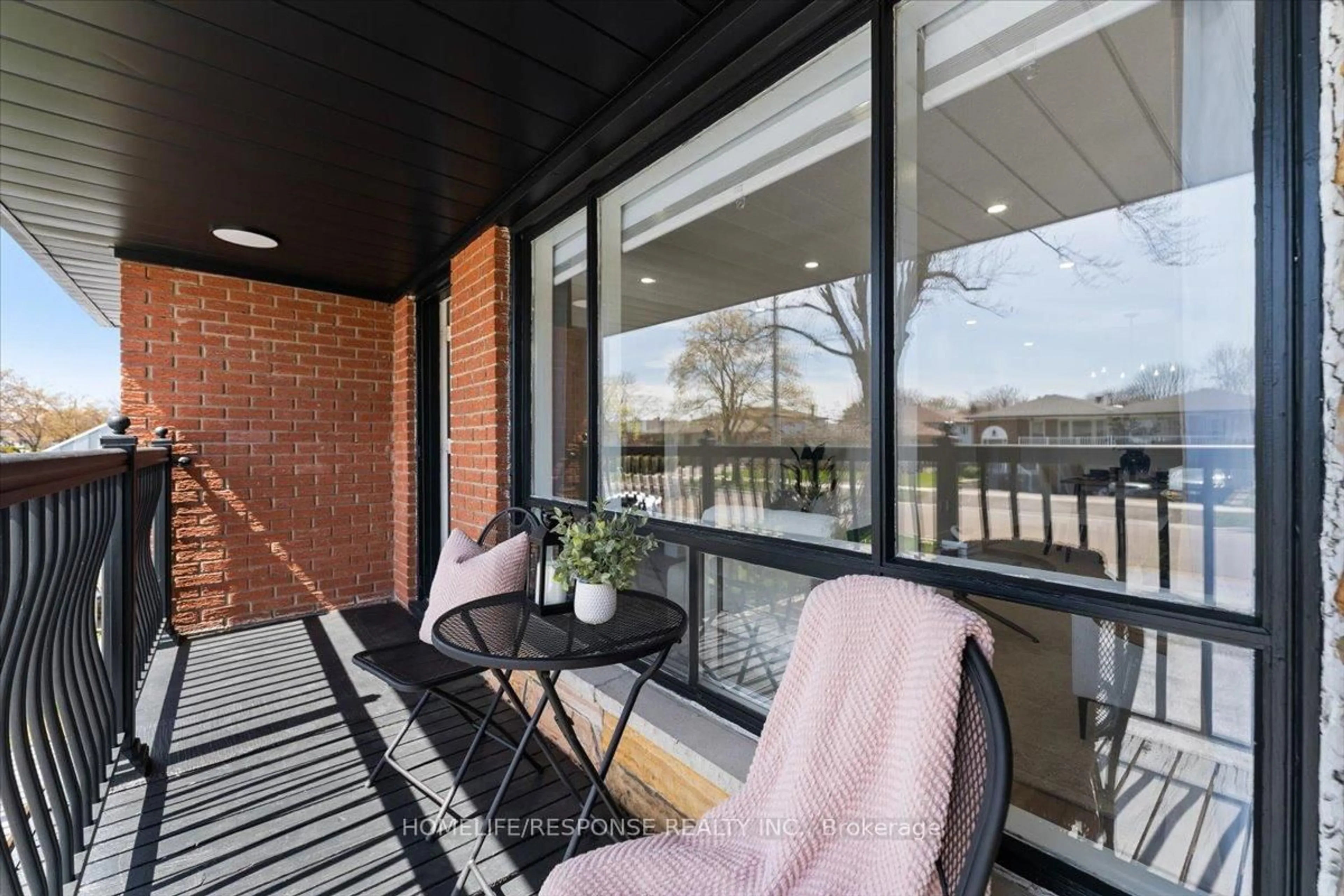 Balcony in the apartment, unknown for 291 Thrace Ave, Mississauga Ontario L5B 2B2