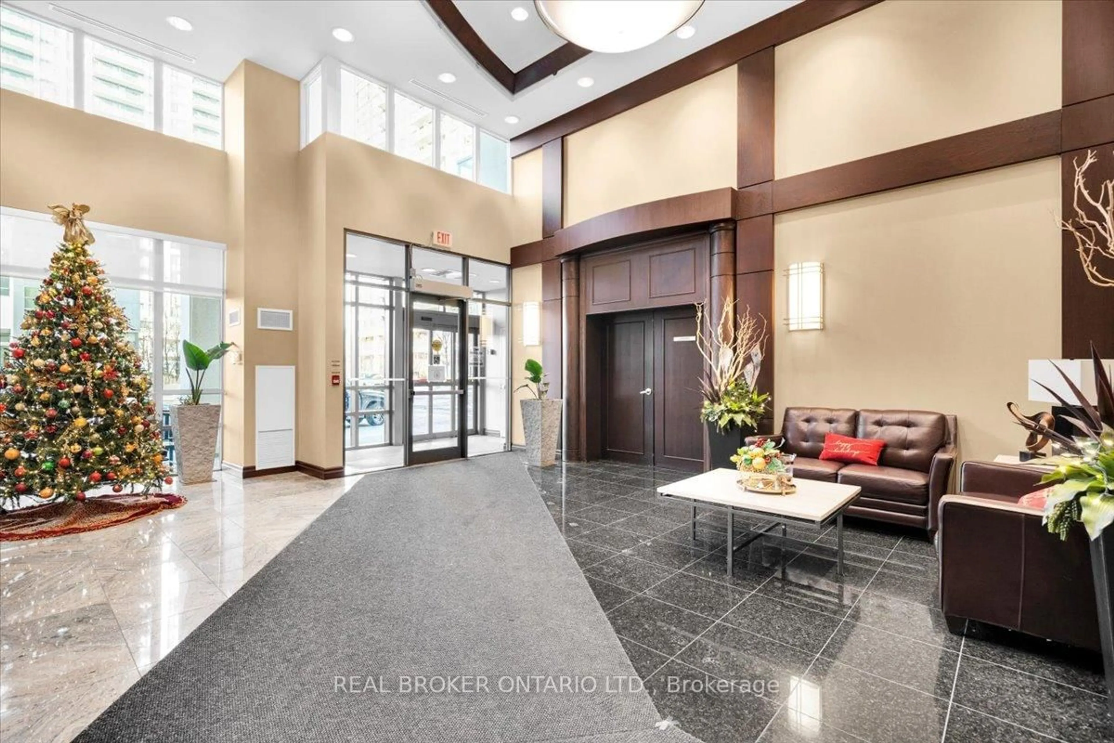 Lobby for 335 Rathburn Rd #312, Mississauga Ontario L5B 0C8