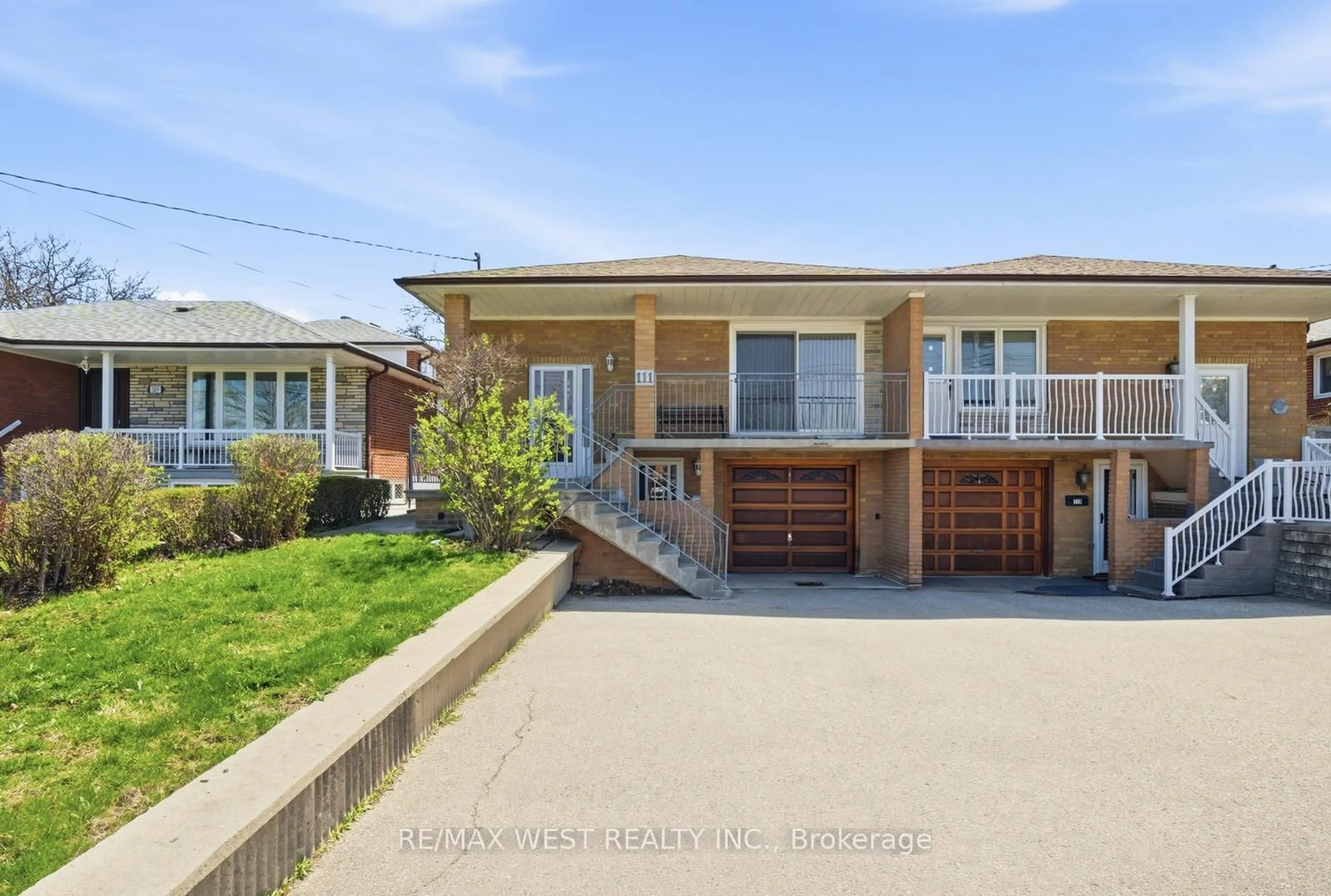 Home with brick exterior material, street for 111 Shoreham Dr, Toronto Ontario M3N 1S8