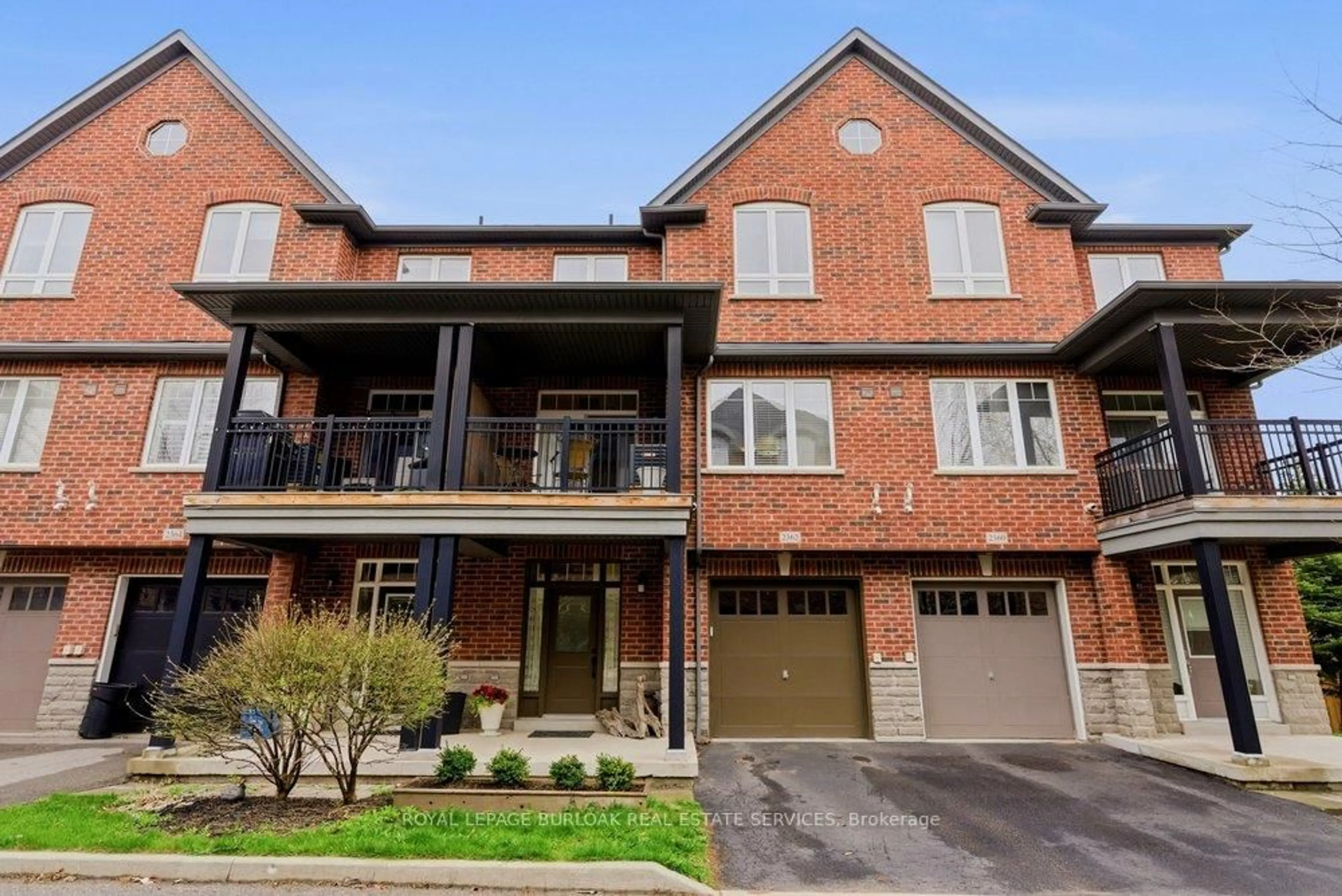 Home with brick exterior material, street for 2362 Peppiatt Common, Burlington Ontario L7R 0C8