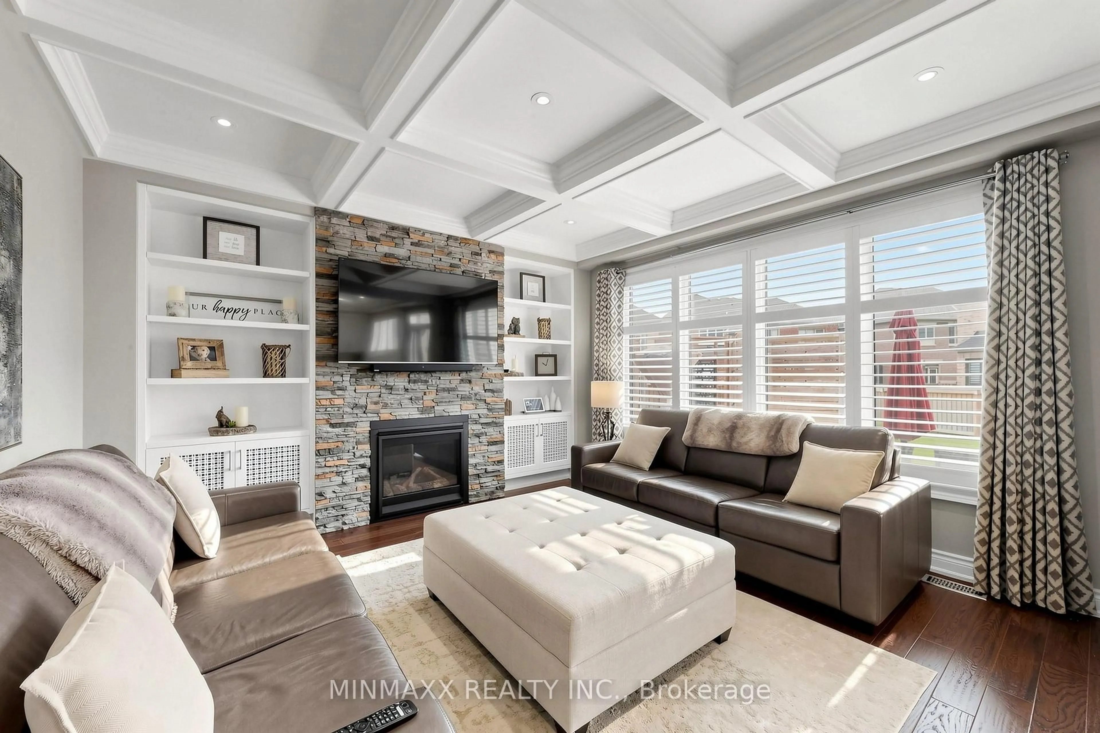 Living room with furniture, unknown for 406 Ramsey Pl, Milton Ontario L9E 1N3