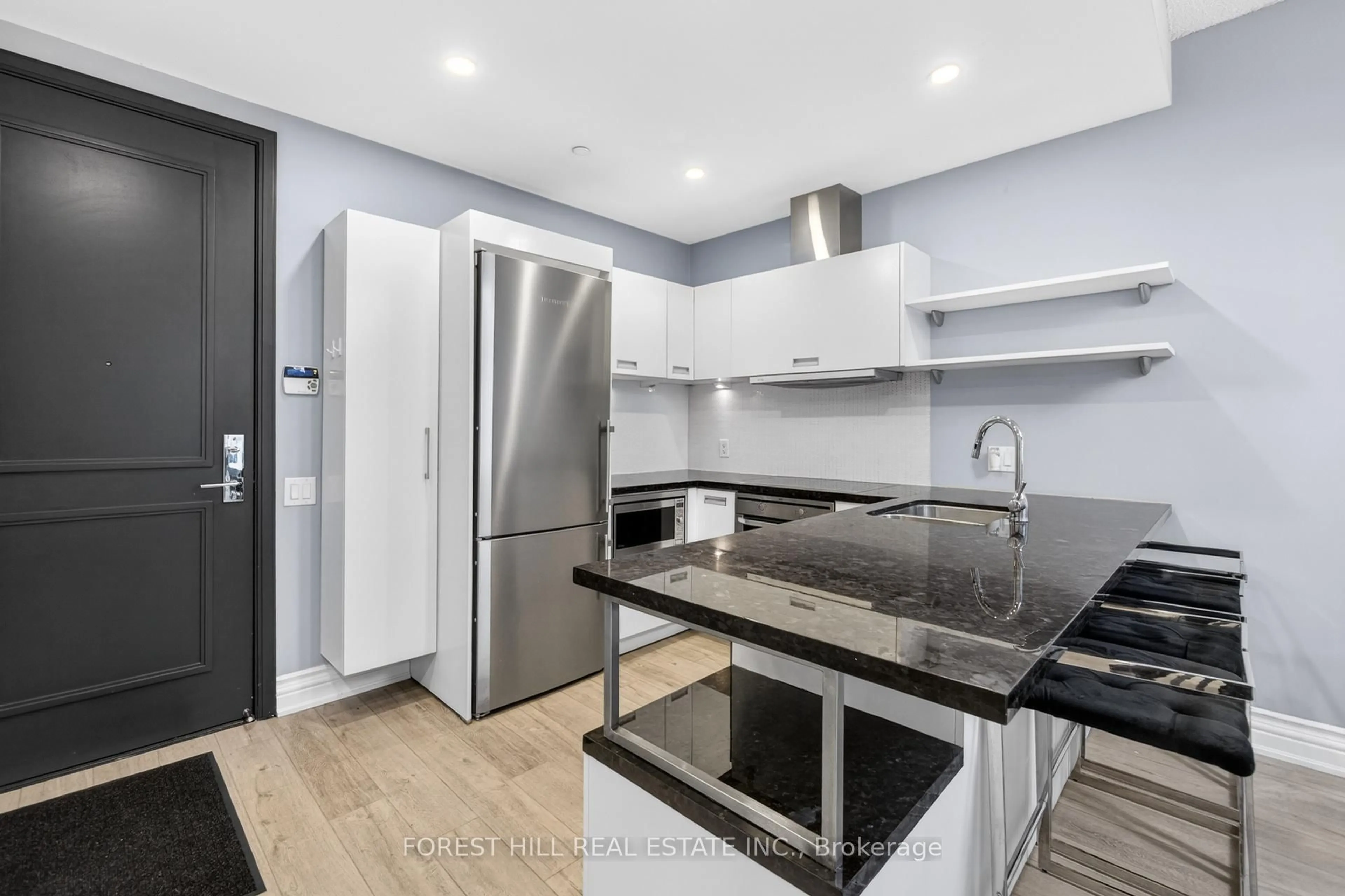 Unknown for 88 Park Lawn Rd #509, Toronto Ontario M8Y 0B5