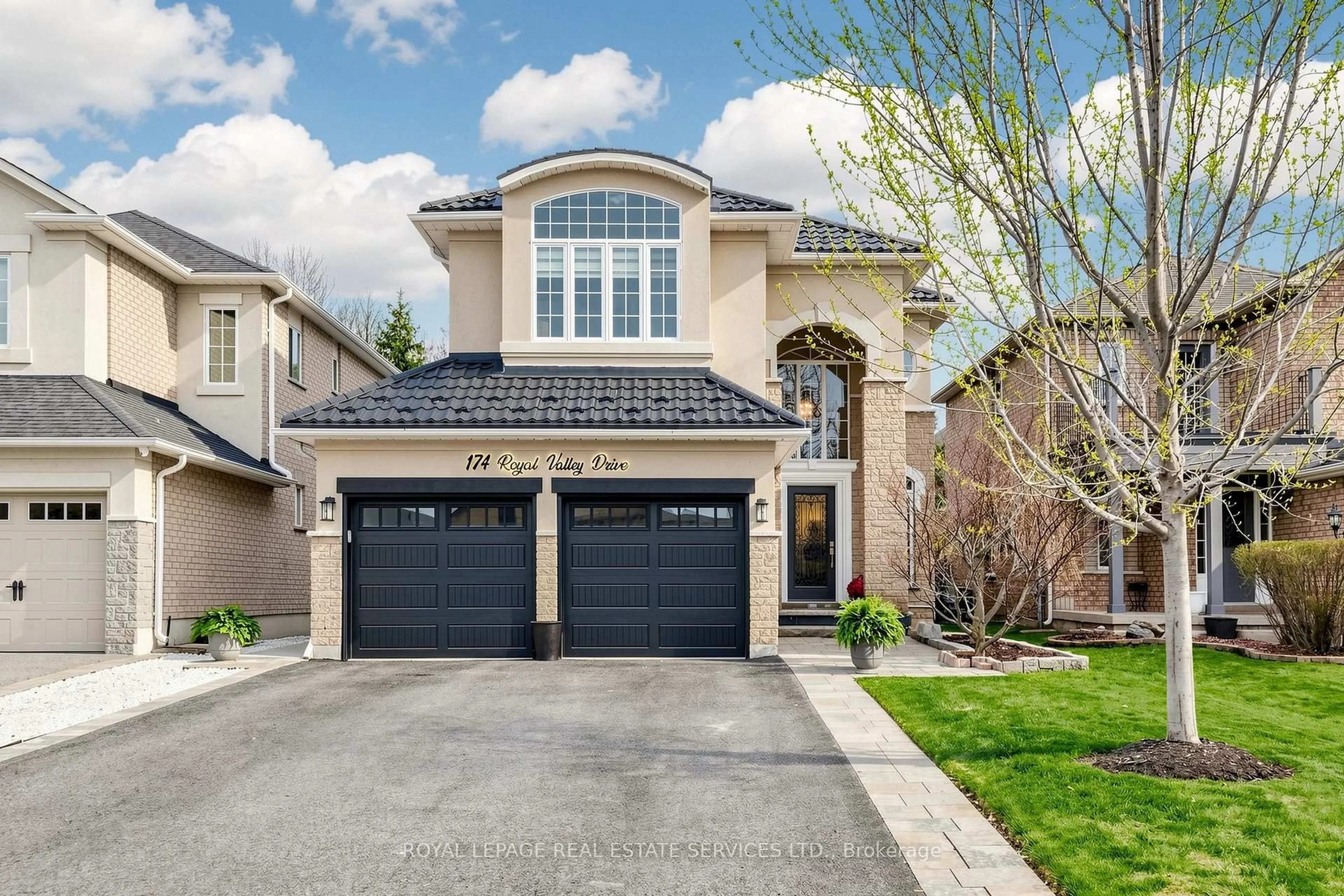 Home with brick exterior material, street for 174 Royal Valley Dr, Caledon Ontario L7C 1C9